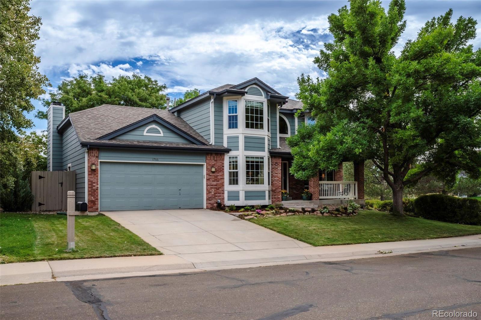 1766  Alma , superior MLS: 2253135 Beds: 5 Baths: 4 Price: $1,085,000