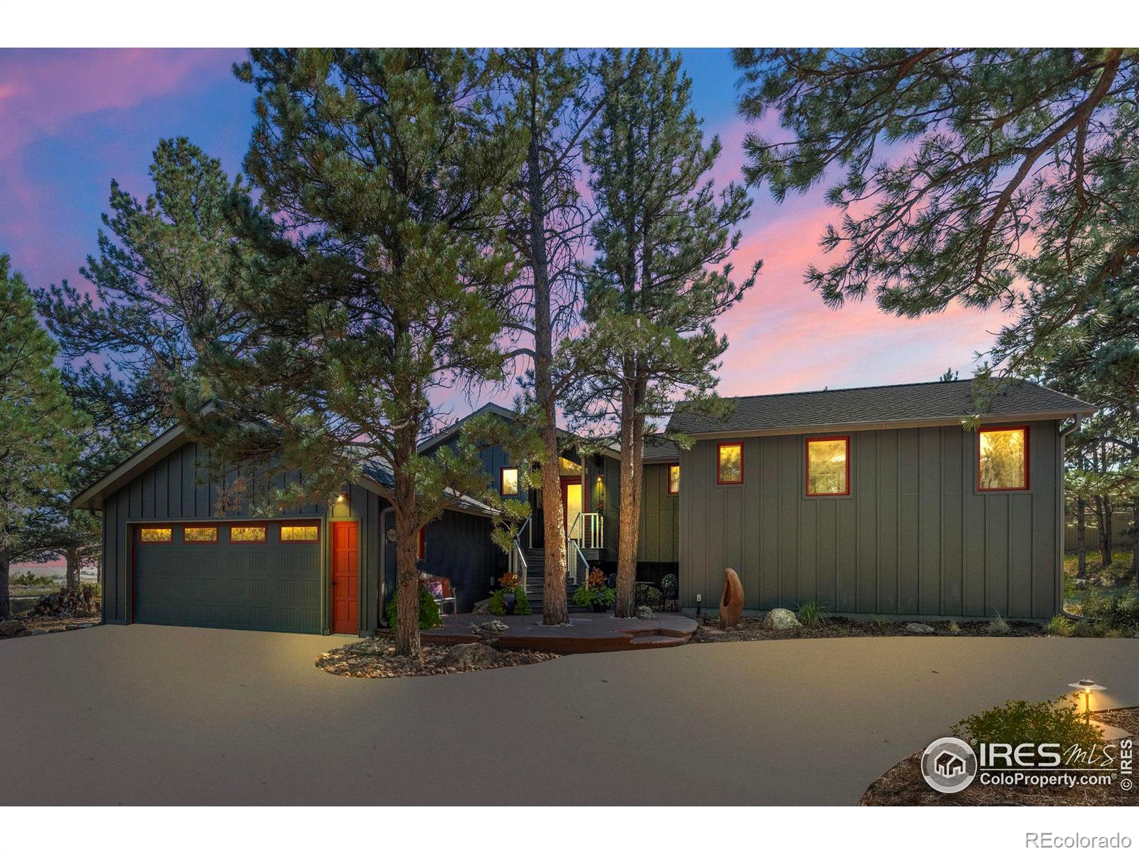 2888 S Lakeridge Trail, boulder MLS: 4567891019555 Beds: 3 Baths: 3 Price: $1,988,800