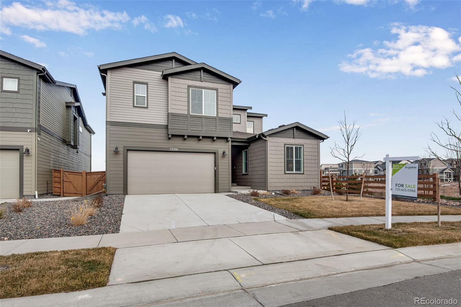 13391 E 100th Place, commerce city MLS: 4409286 Beds: 4 Baths: 4 Price: $724,900