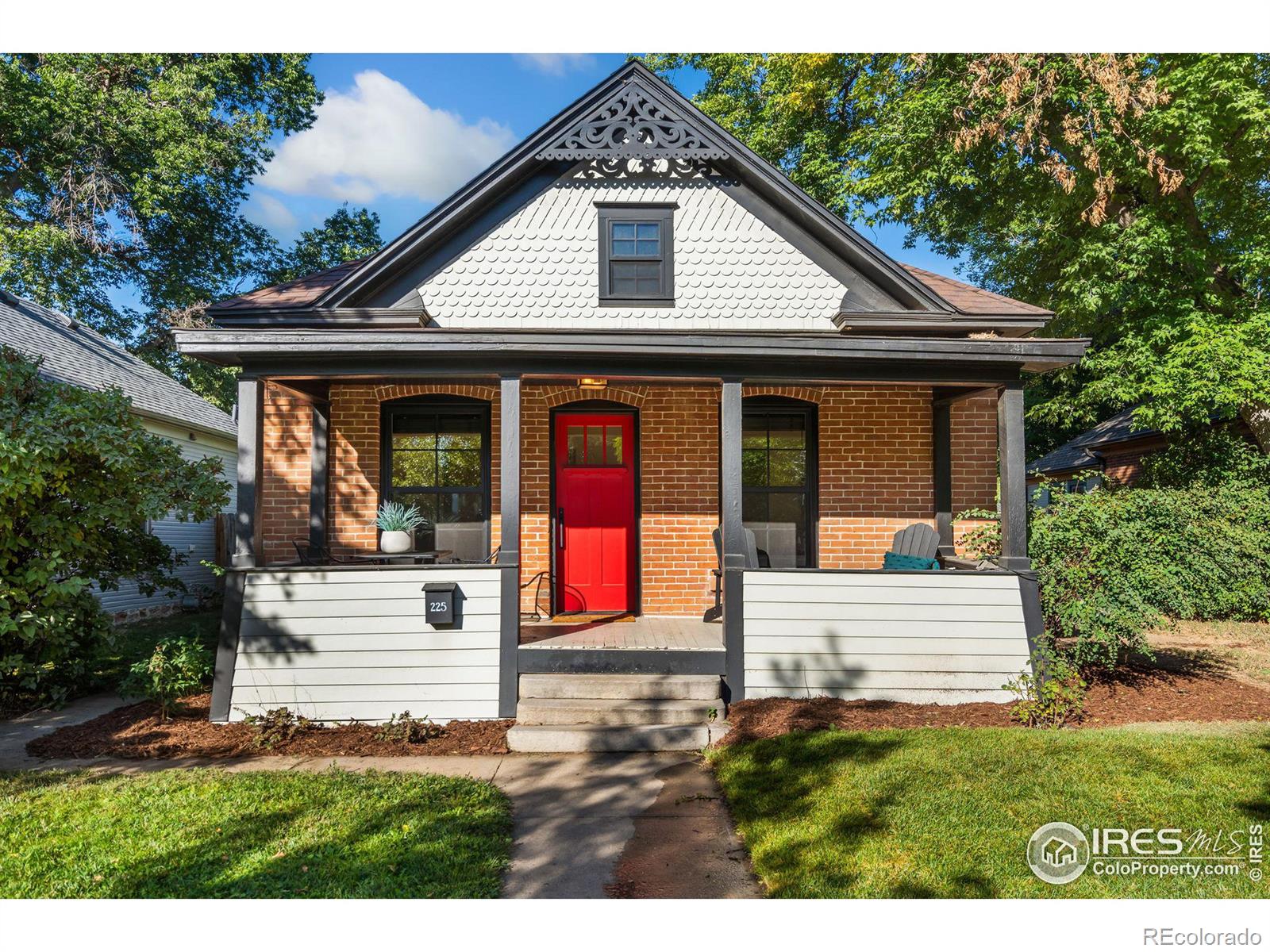 225  Wood Street, fort collins MLS: 4567891019595 Beds: 2 Baths: 1 Price: $700,000