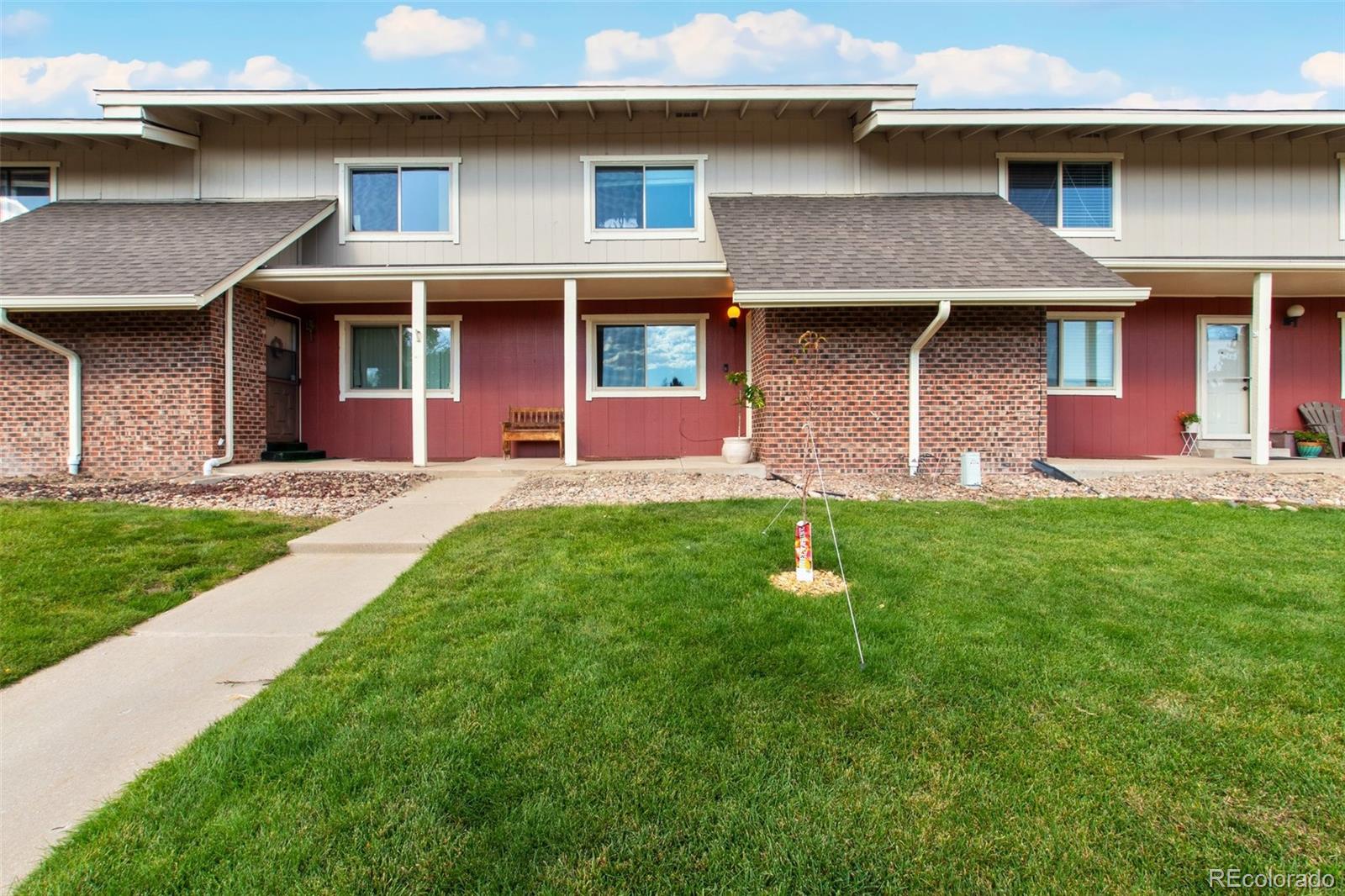 Rockrimmon Colorado Springs Condo / Townhome | MLS #: 8078227376 W Rockrimmon Boulevard E, Colorado Springs Beds: 3 Baths: 3 Price: $335,000
