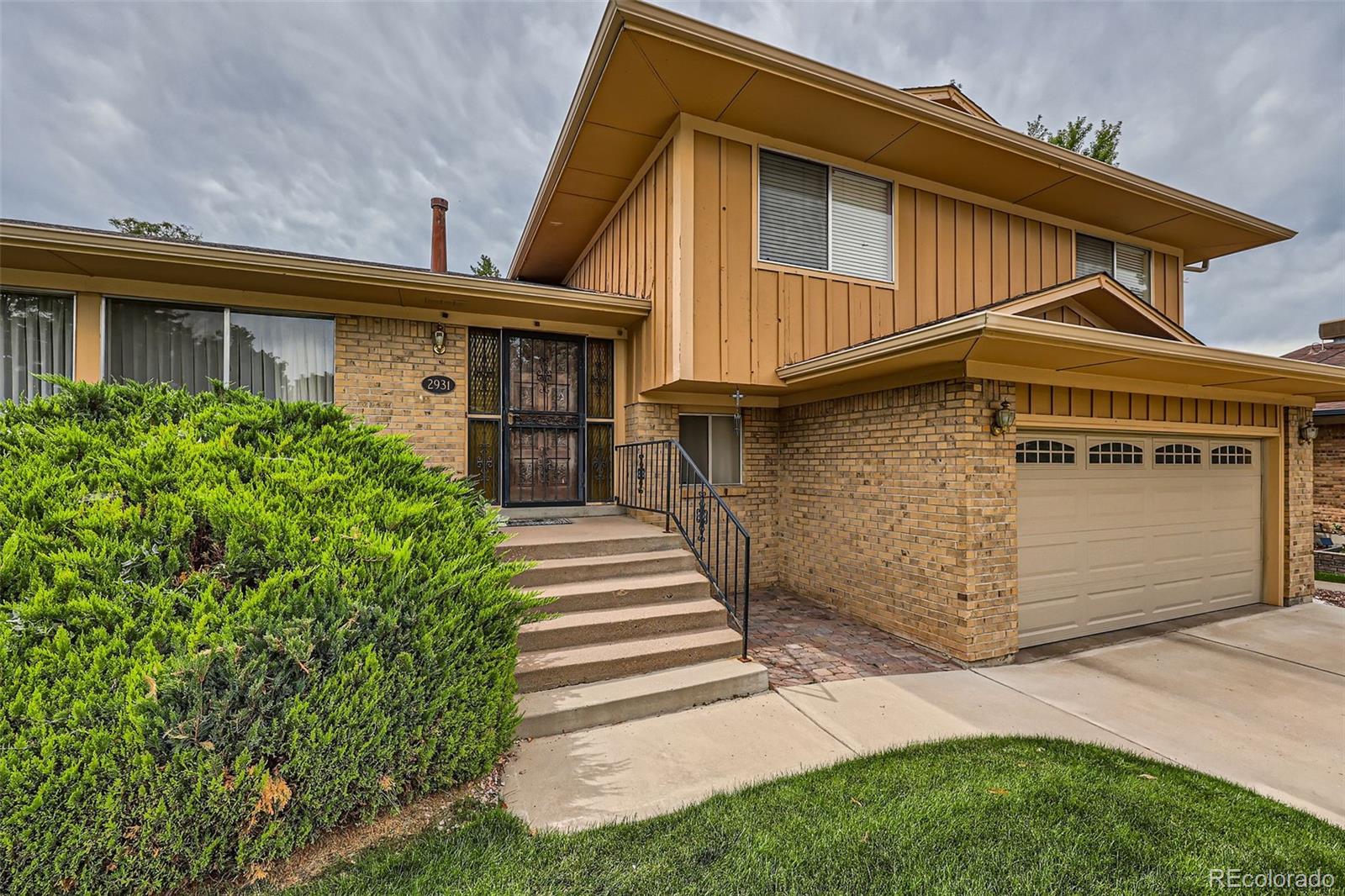 2931 S Sidney Court, denver MLS: 5134223 Beds: 4 Baths: 3 Price: $610,000