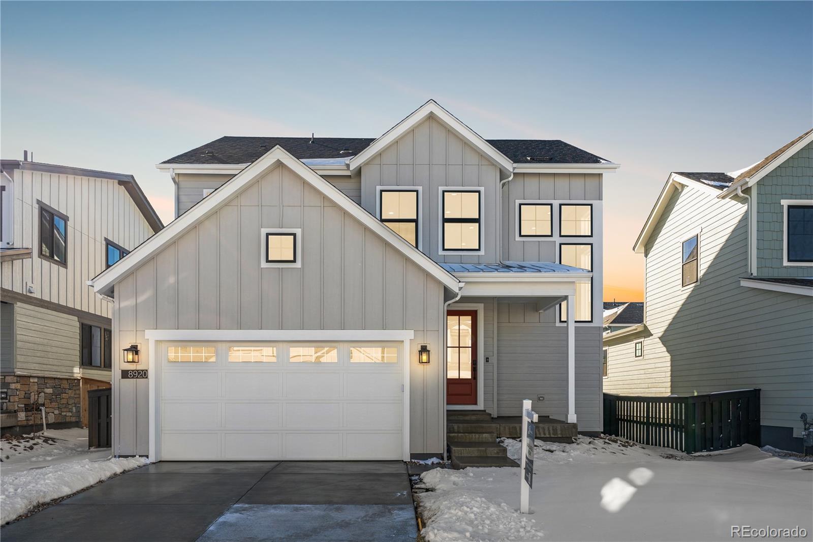 8920  Springsong Lane, littleton MLS: 3320832 Beds: 3 Baths: 3 Price: $794,000