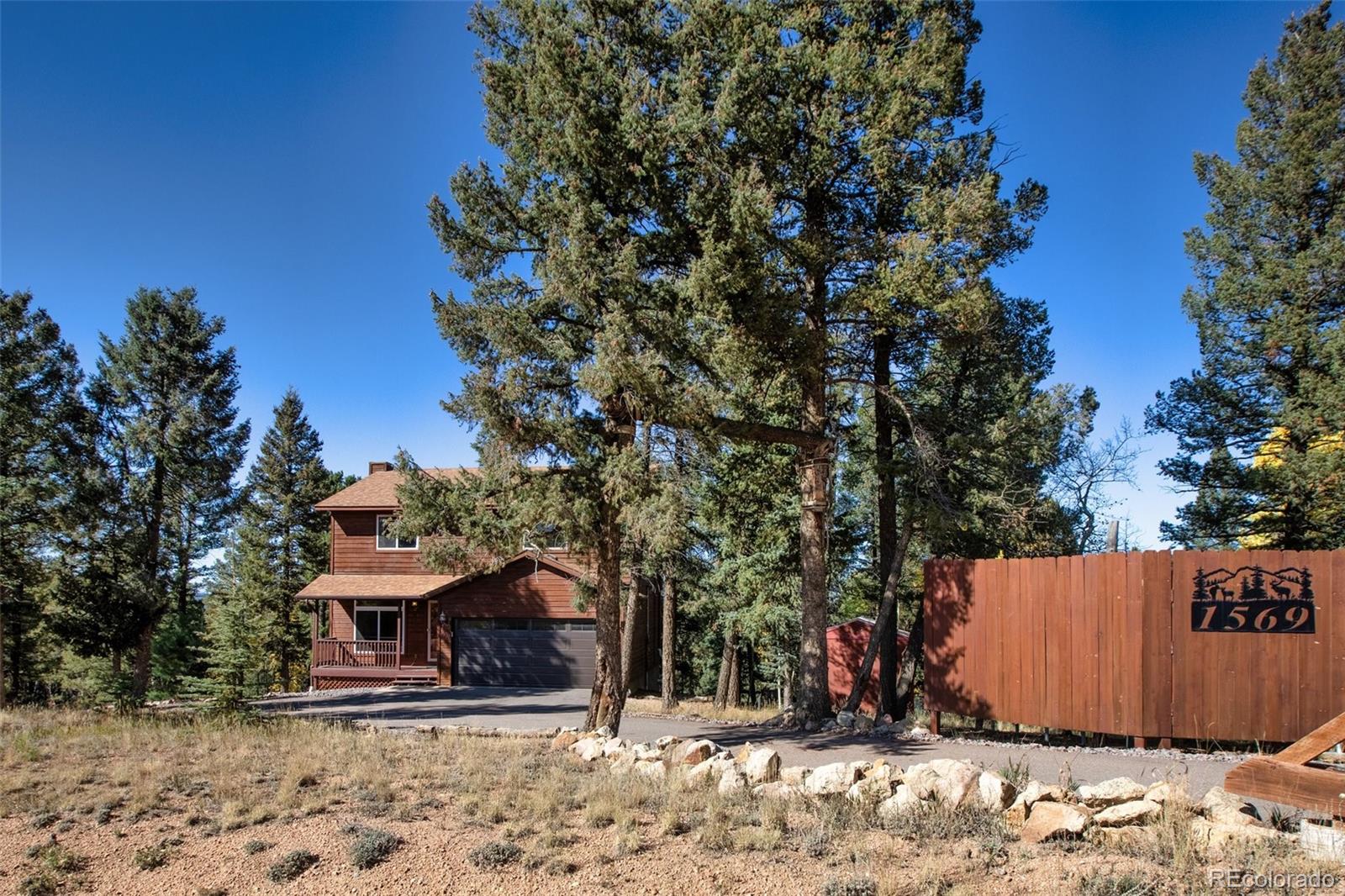 Highland Lakes Divide Home | MLS #: 64220201569  County Road 512 , Divide Beds: 4 Baths: 4 Price: $599,000