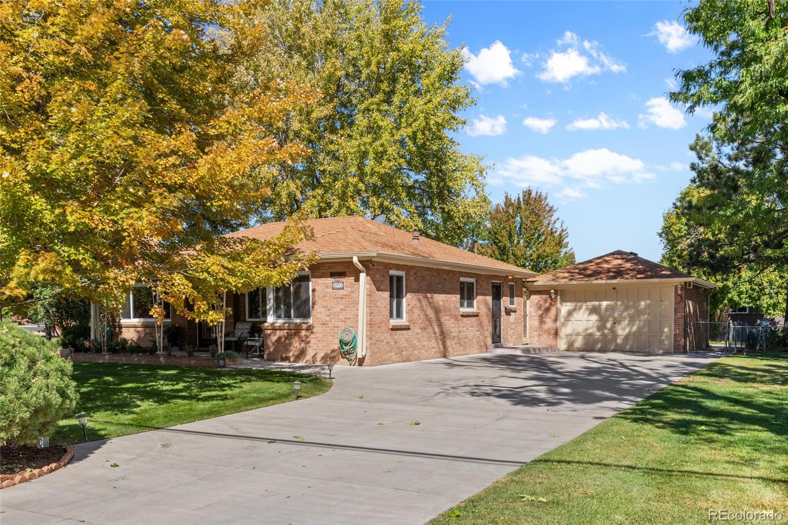 8995  Grandview Avenue, arvada MLS: 7980020 Beds: 2 Baths: 2 Price: $574,000