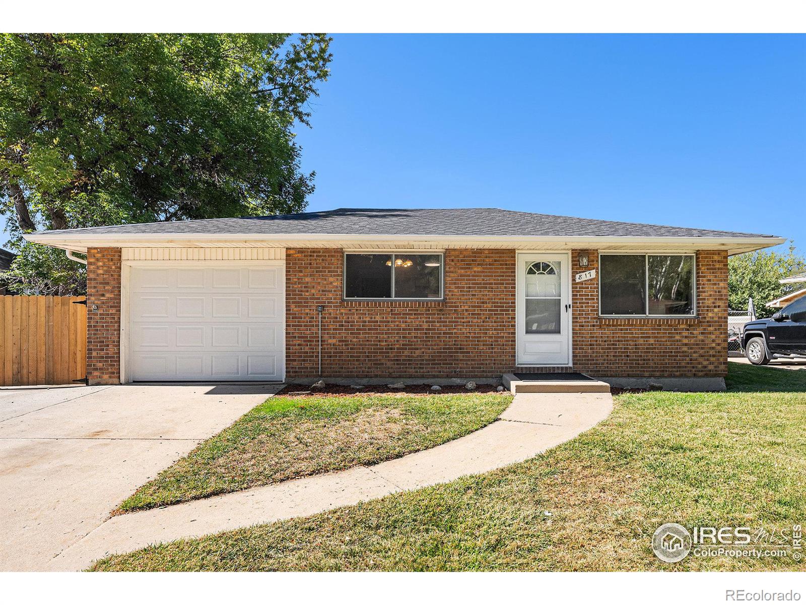 817  Hubbard Drive, longmont MLS: 4567891019877 Beds: 3 Baths: 1 Price: $415,000