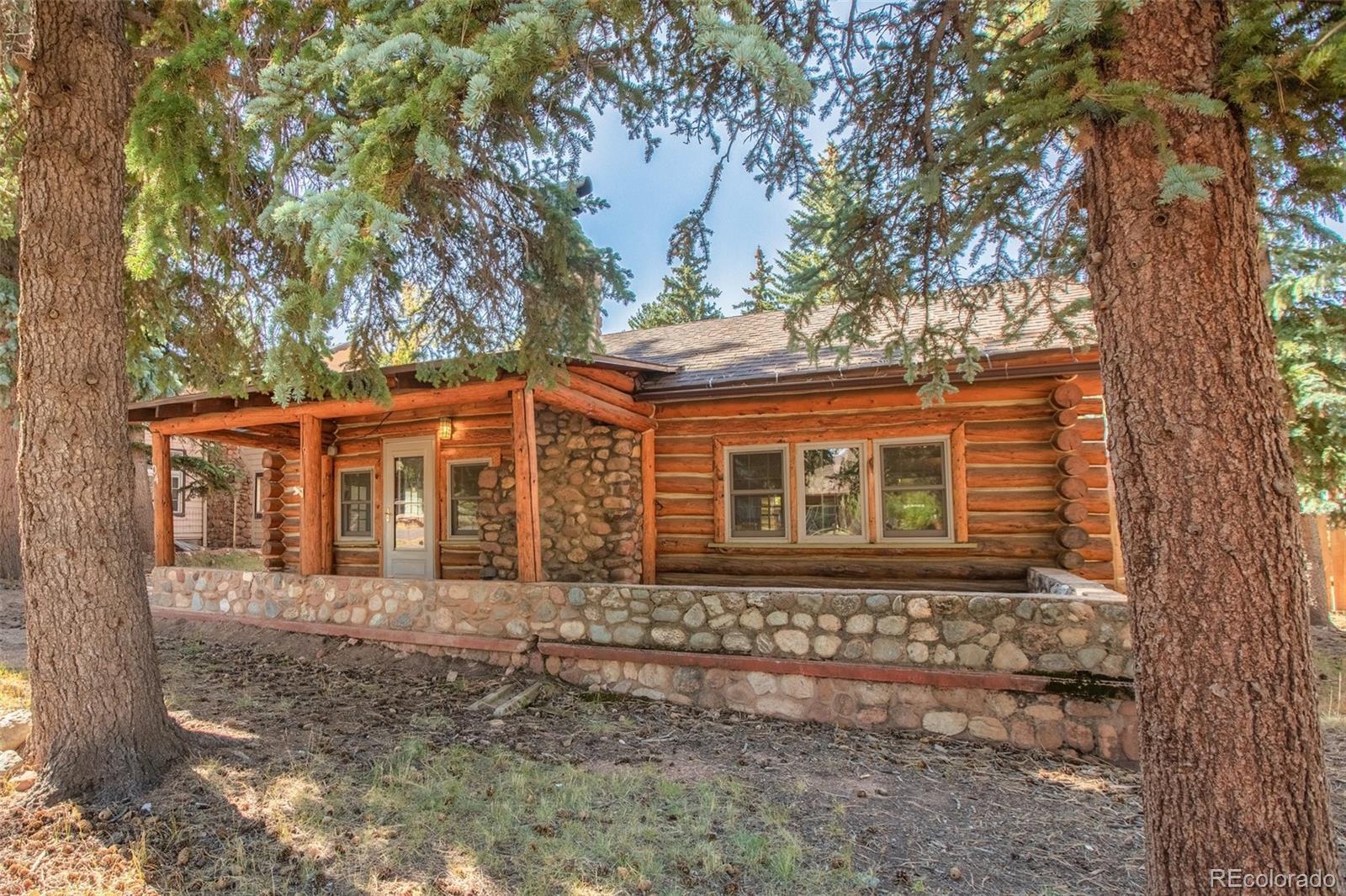 Lake Woodland Park Home | MLS #: 2522639504 N Center Street, Woodland Park Beds: 3 Baths: 2 Price: $394,900