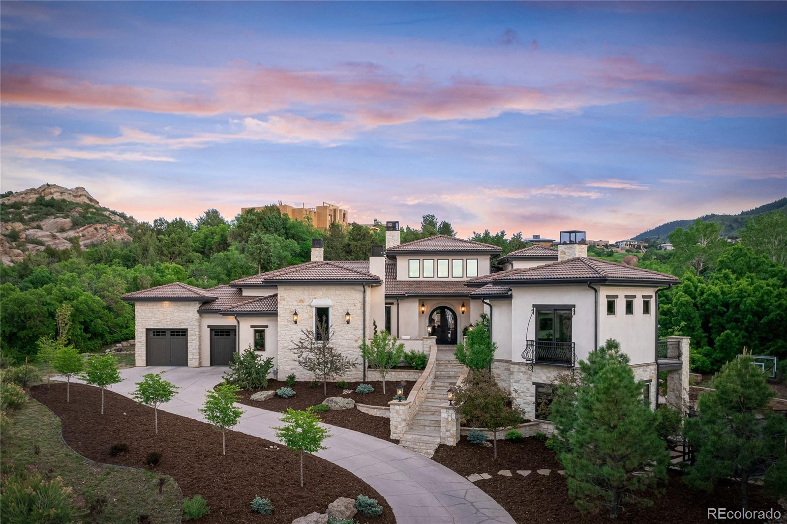 11164  beatrice court, Littleton sold home. Closed on 2025-09-26 for $2,965,000.