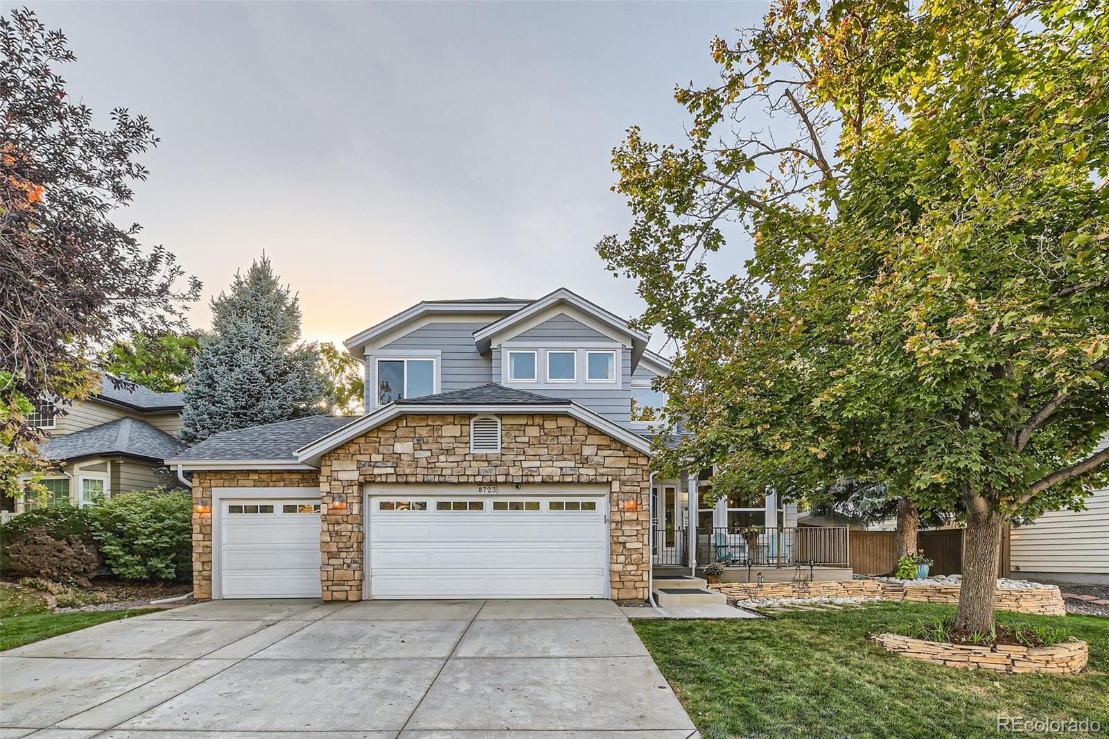 8723  aberdeen circle, Highlands Ranch sold home. Closed on 2024-11-22 for $735,000.