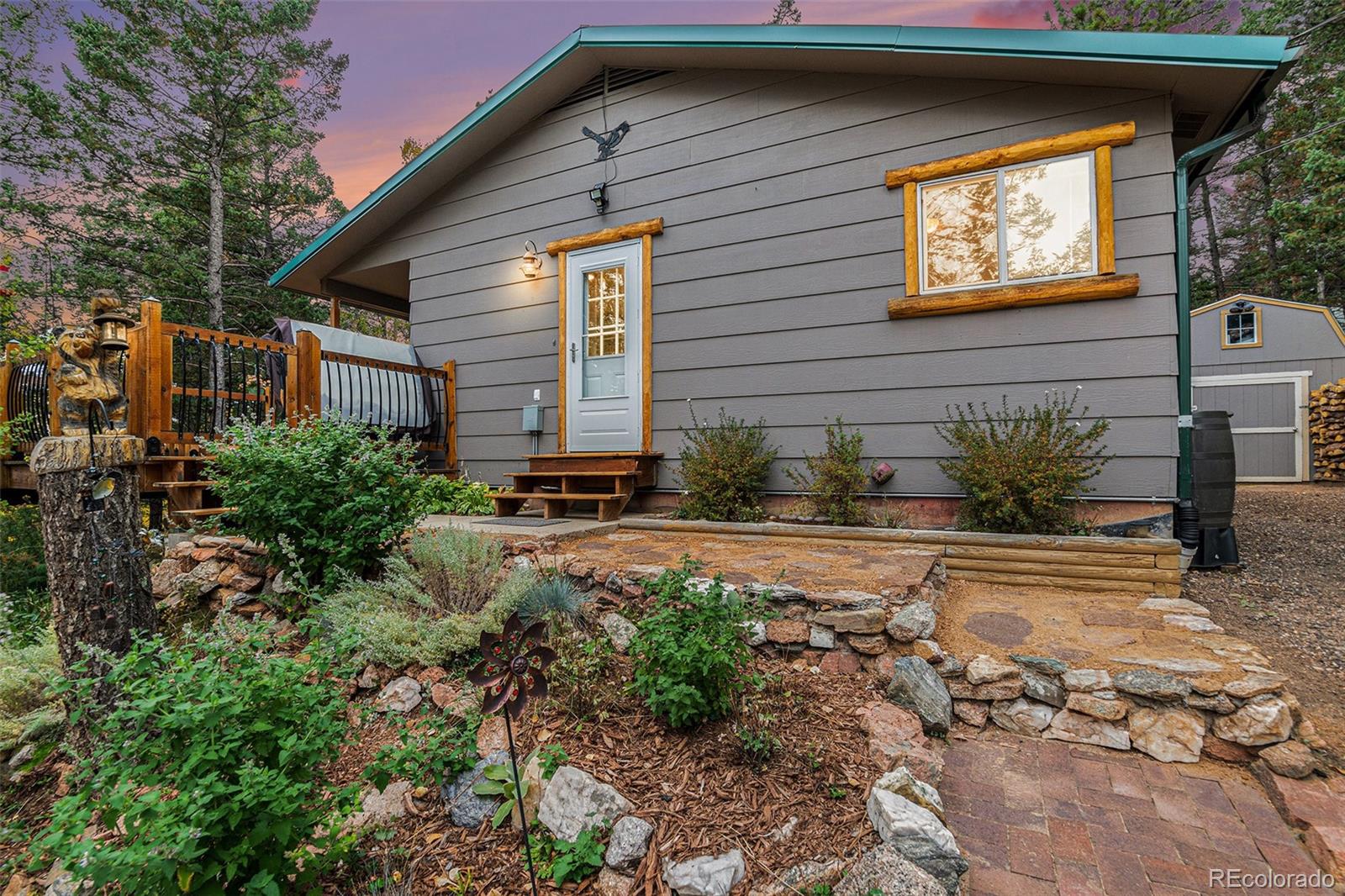 30815  kings valley way, Conifer sold home. Closed on 2024-11-18 for $550,000.