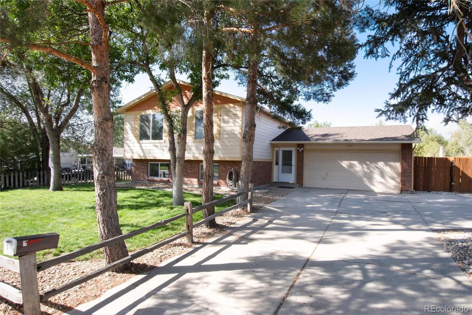 11565  Birch Drive, thornton MLS: 2605544 Beds: 4 Baths: 2 Price: $515,000