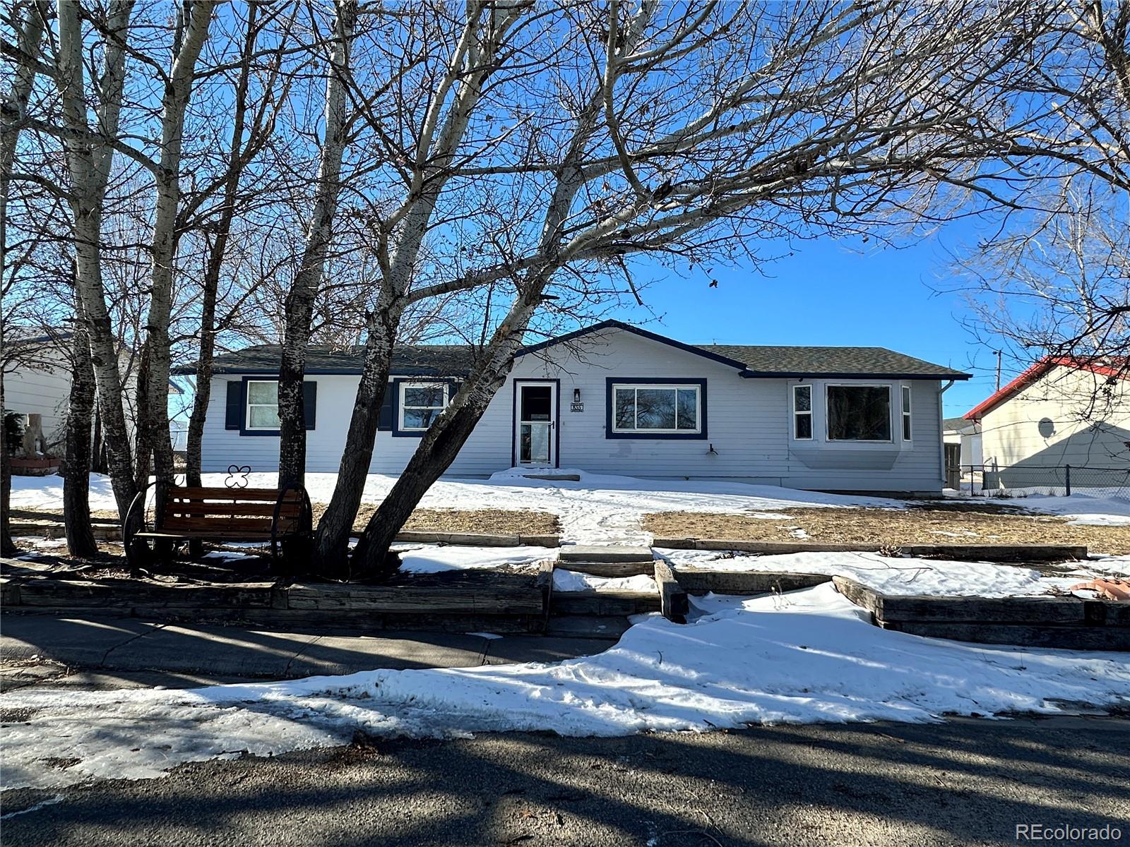 855 o avenue, Limon sold home. Closed on 2025-03-31 for $217,500.