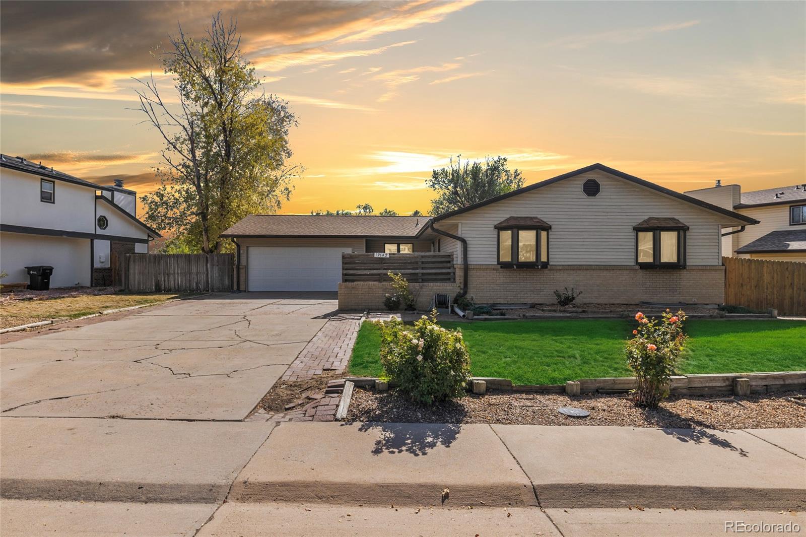 13142  Saint Paul Drive, thornton MLS: 8323557 Beds: 5 Baths: 2 Price: $475,000