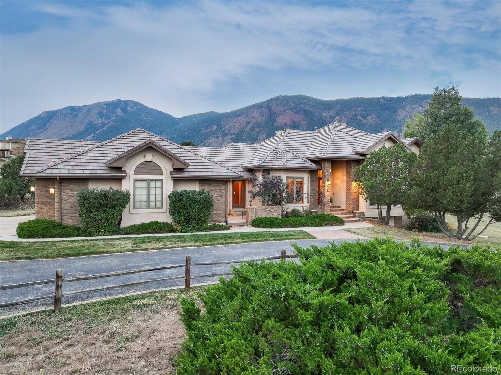 820 forest view circle, Monument sold home. Closed on 2024-11-20 for $1,000,000.