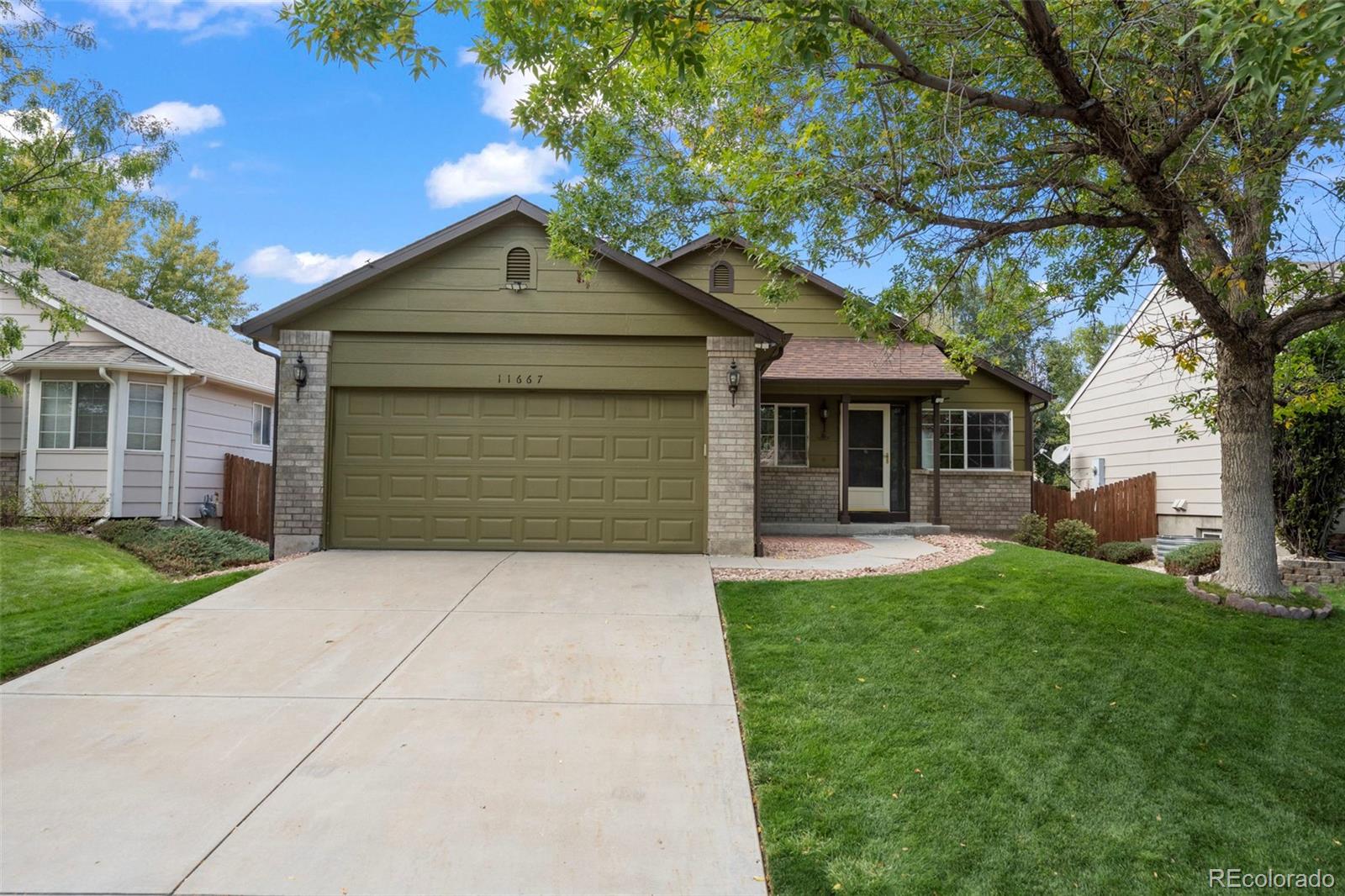 11667  Oswego Street, commerce city MLS: 5926150 Beds: 4 Baths: 2 Price: $520,000