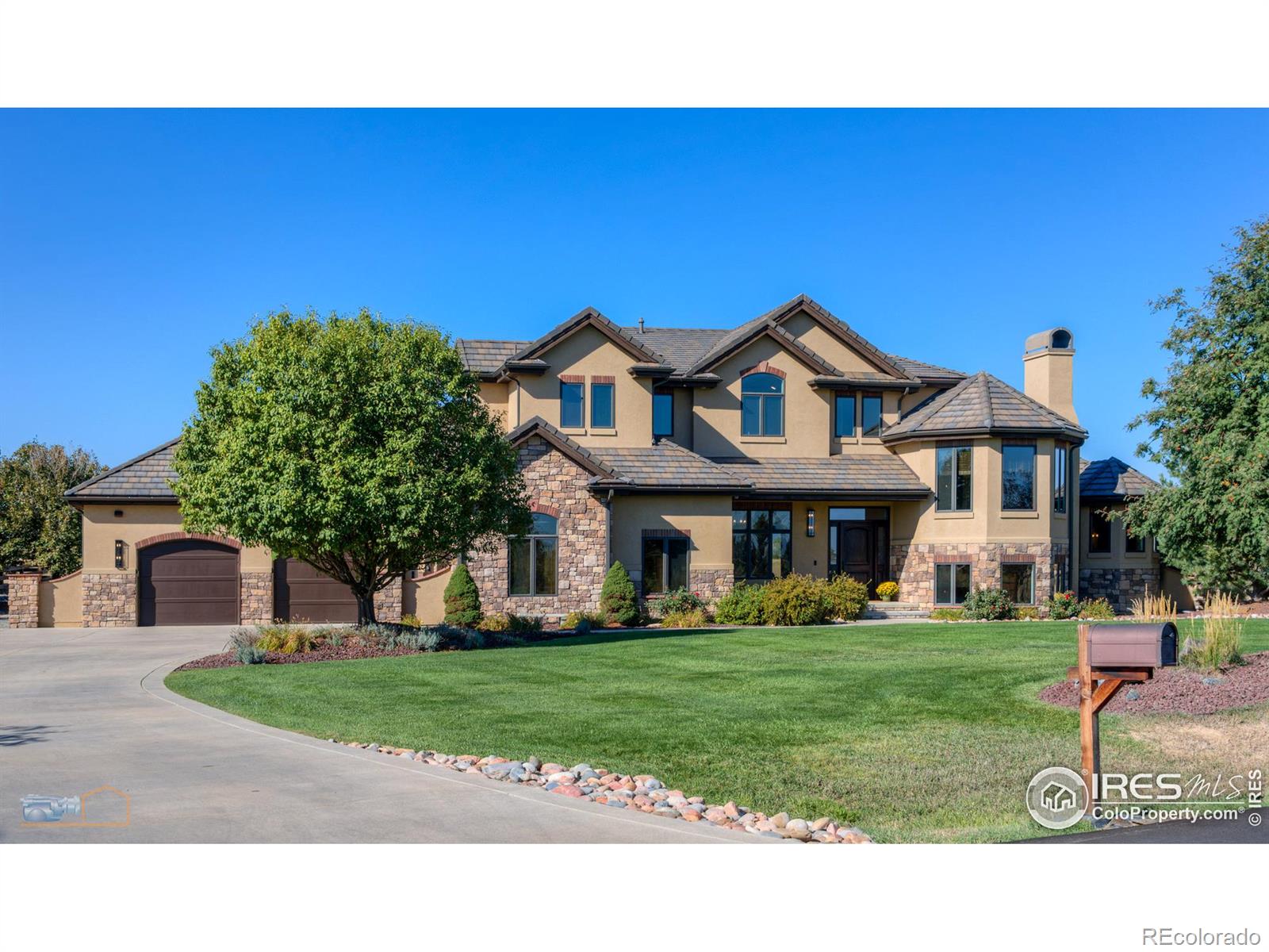 13181  Woodridge Drive, longmont MLS: 4567891020408 Beds: 5 Baths: 5 Price: $2,200,000