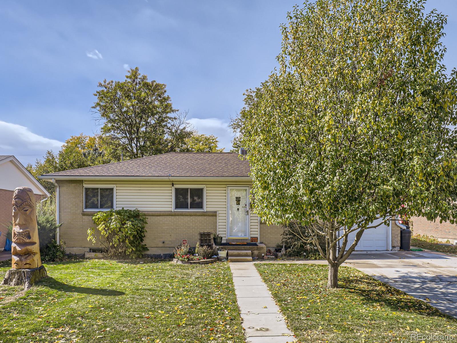 3055 S Winona Court, denver MLS: 9100204 Beds: 5 Baths: 3 Price: $525,000