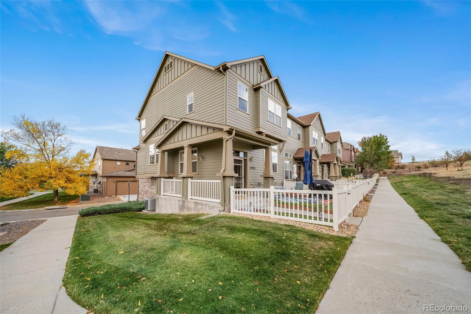 3922  pecos trail, Castle Rock sold home. Closed on 2024-11-18 for $474,000.