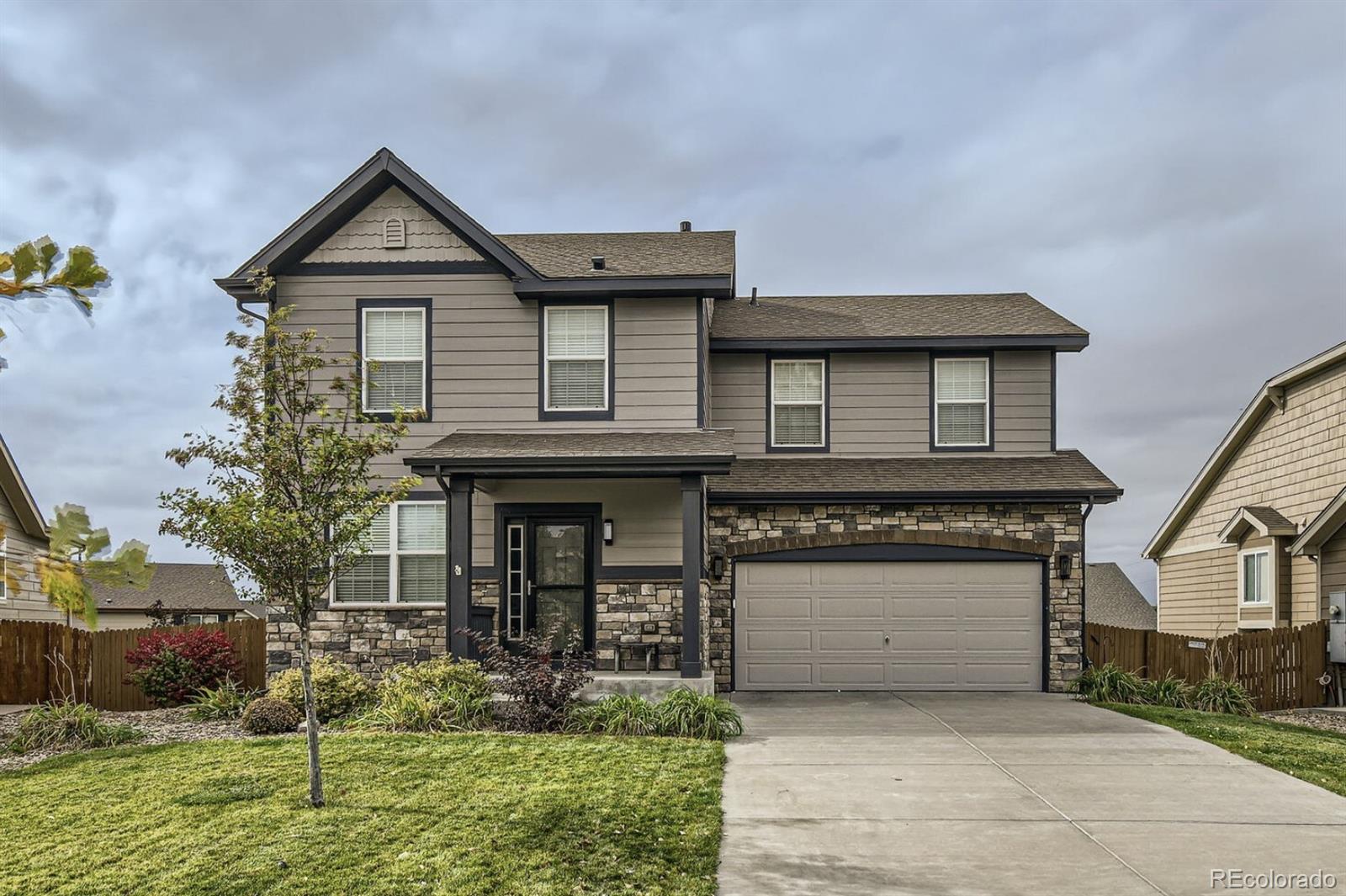 10287  Olathe Way, commerce city MLS: 9838618 Beds: 5 Baths: 4 Price: $525,000