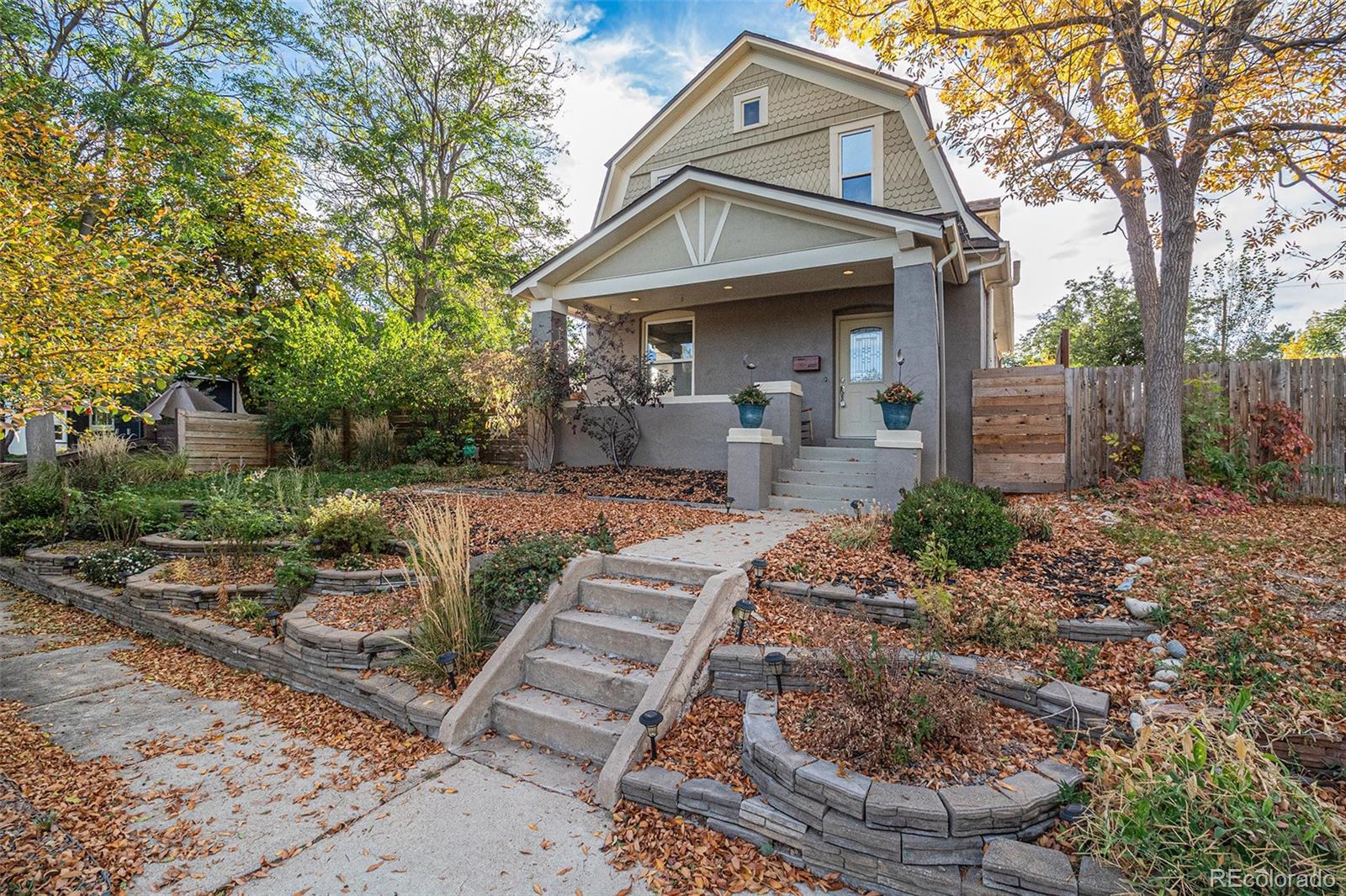 4527  Elm Court, denver MLS: 7131709 Beds: 3 Baths: 3 Price: $900,000