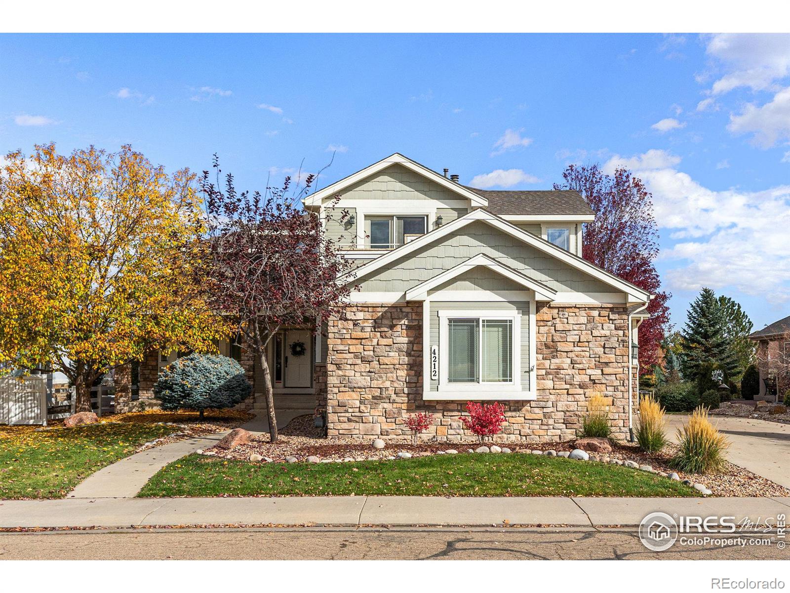 4212  Portofino Drive, longmont MLS: 4567891021202 Beds: 6 Baths: 5 Price: $1,080,000