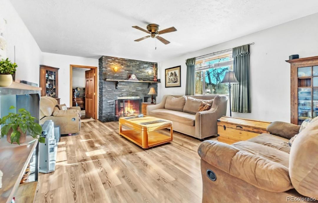 11953  US Highway 285 , conifer MLS: 4160127 Beds: 3 Baths: 2 Price: $550,000