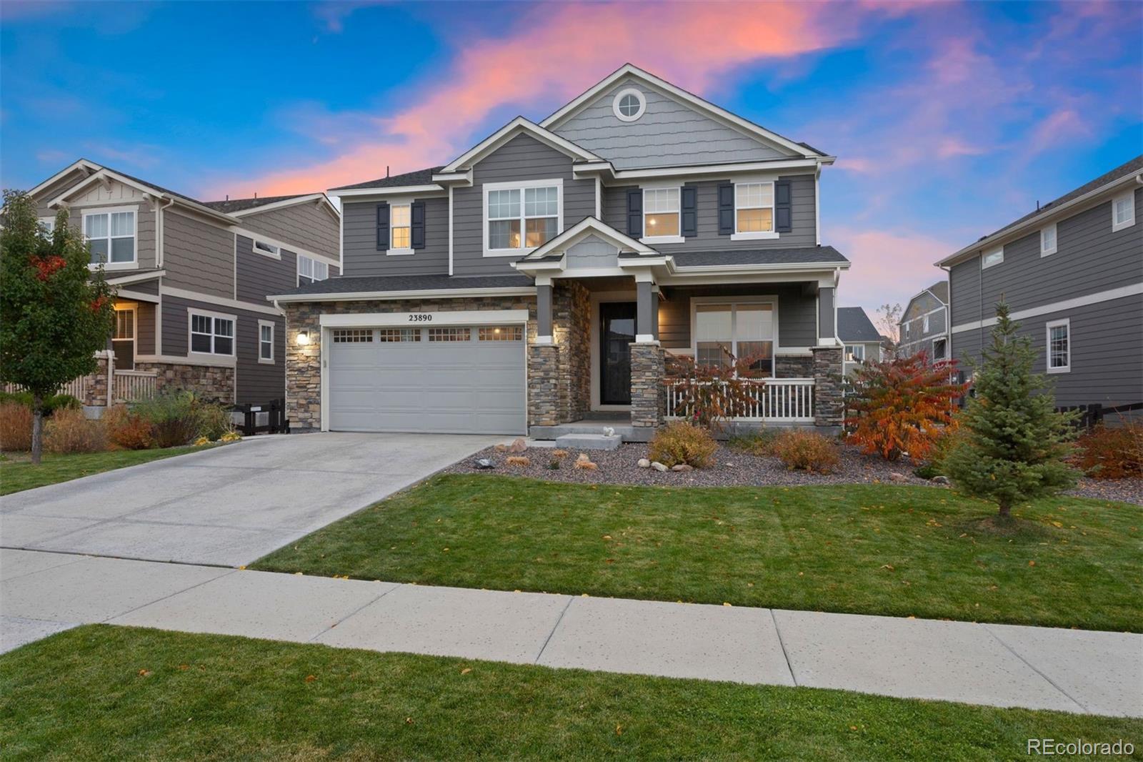23890 E Minnow Drive, aurora MLS: 3387063 Beds: 4 Baths: 4 Price: $805,000