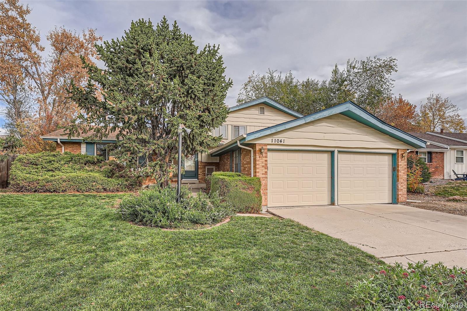 11041 W 71st Place, arvada MLS: 6374208 Beds: 4 Baths: 3 Price: $599,999