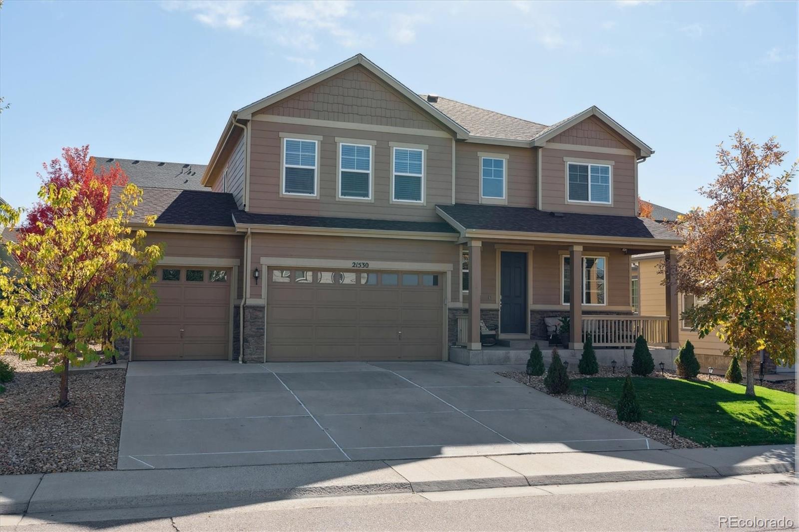 21530 E Union Place, aurora MLS: 8290362 Beds: 4 Baths: 4 Price: $712,000