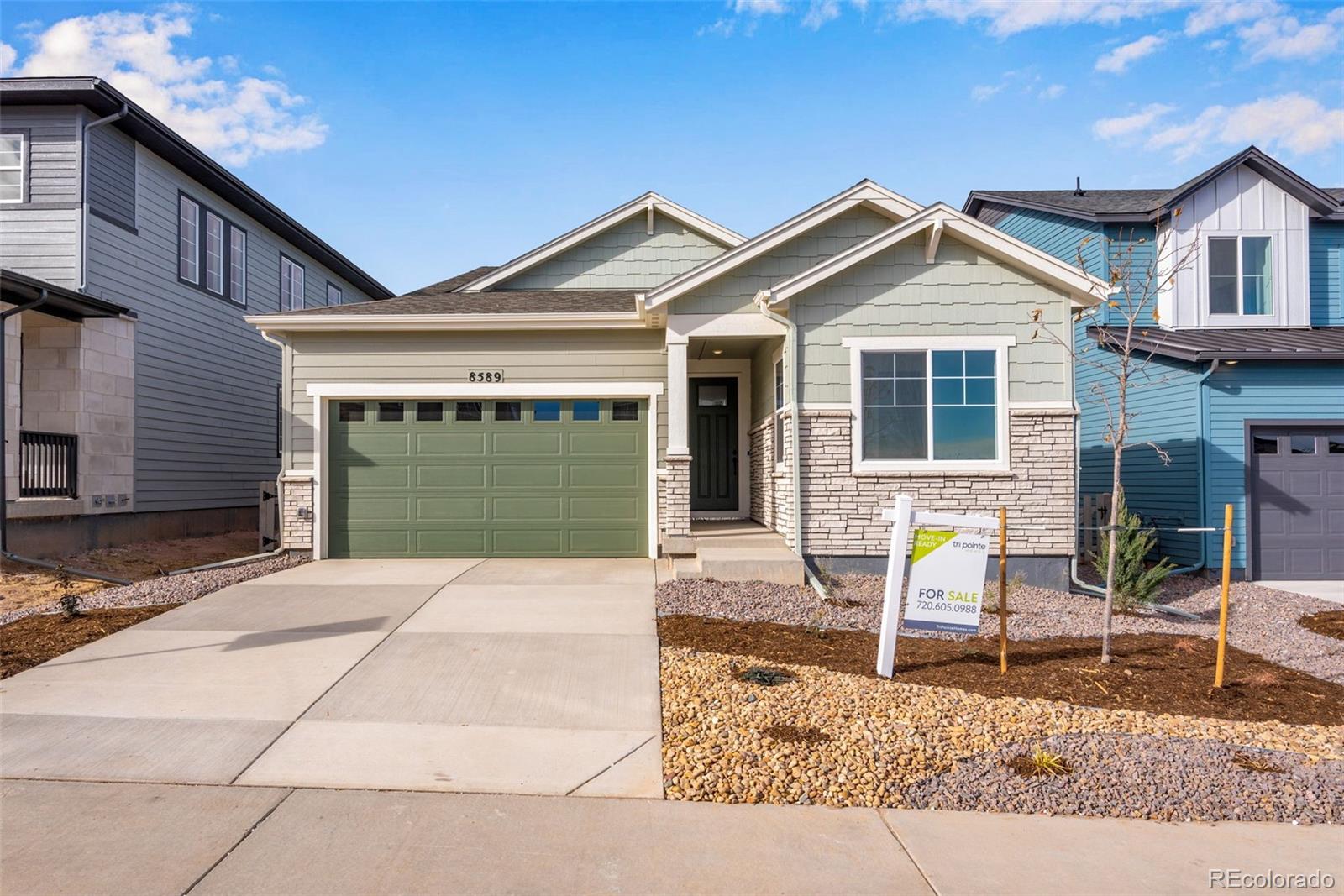 8589  Eckley Street, littleton MLS: 5268260 Beds: 4 Baths: 3 Price: $799,900