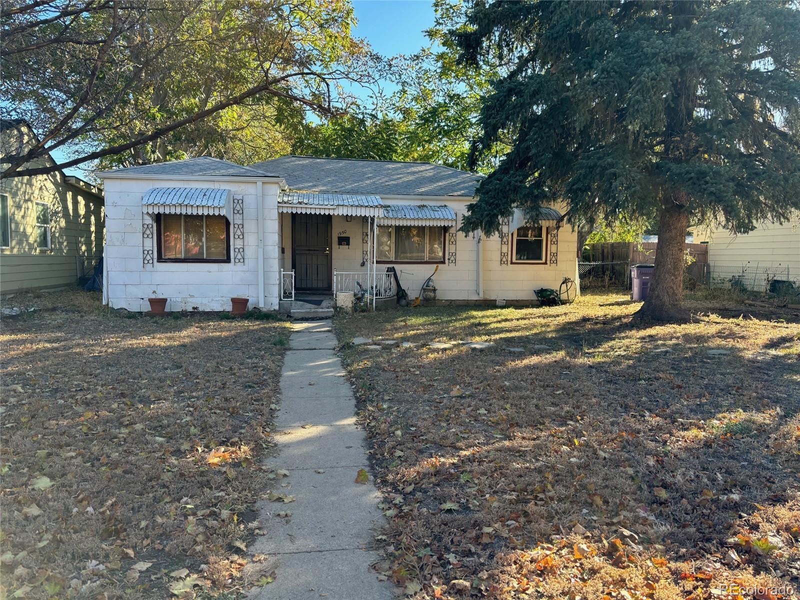 1950 S Irving Street, denver MLS: 4483913 Beds: 3 Baths: 1 Price: $309,900