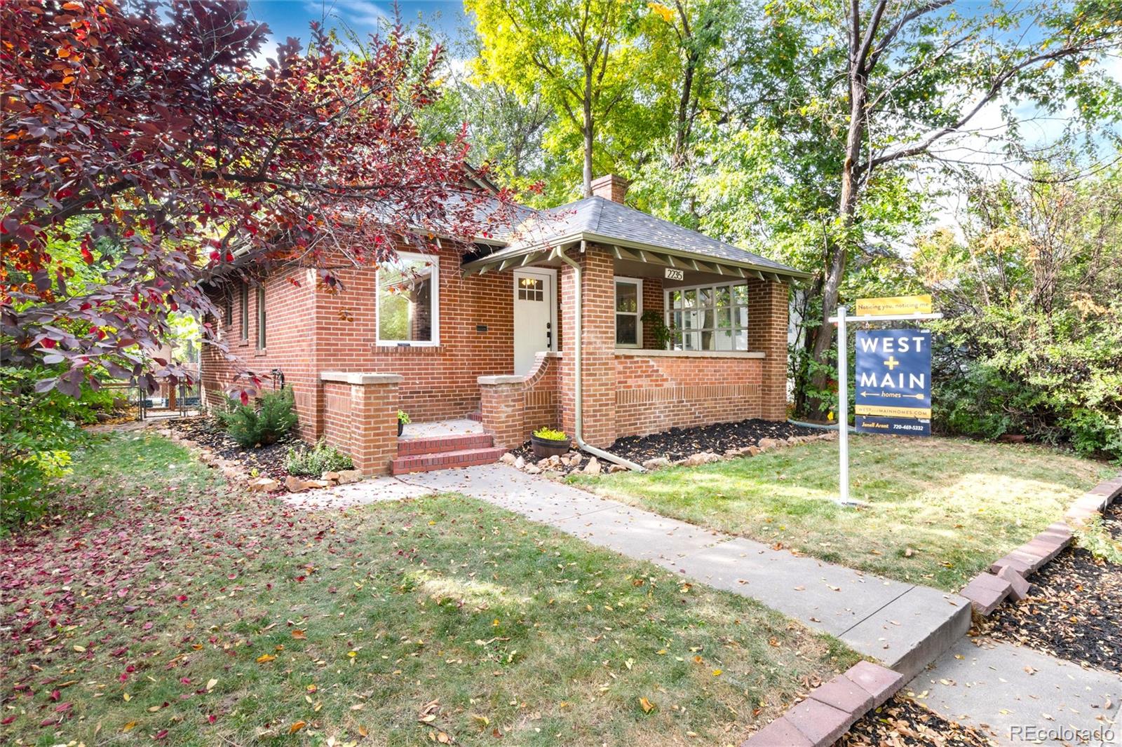 2235  Newton Street, denver MLS: 1903569 Beds: 3 Baths: 2 Price: $885,000