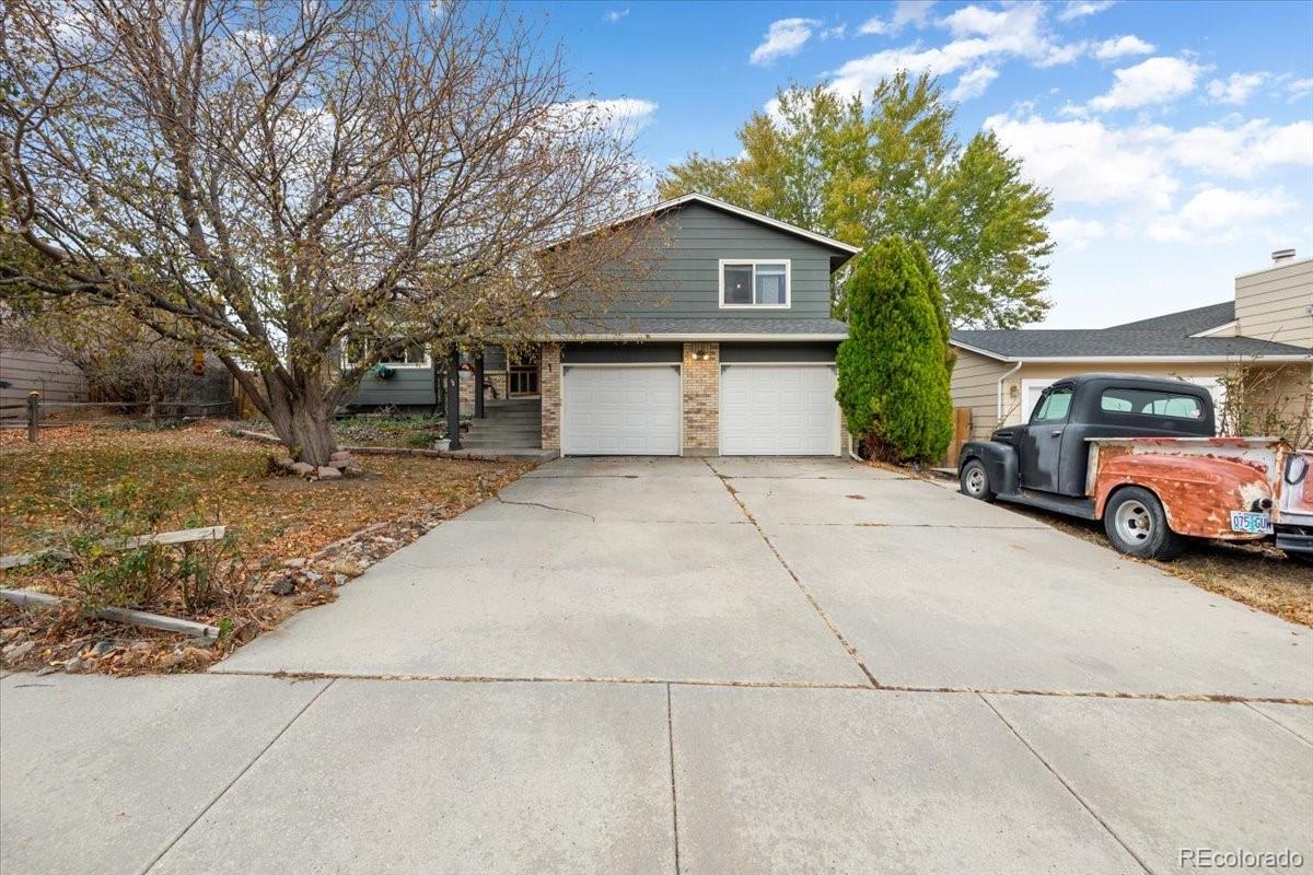 Sunrise Ridge Colorado Springs Home | MLS #: 83227237355  Woody Creek Drive, Colorado Springs Beds: 3 Baths: 3 Price: $399,000