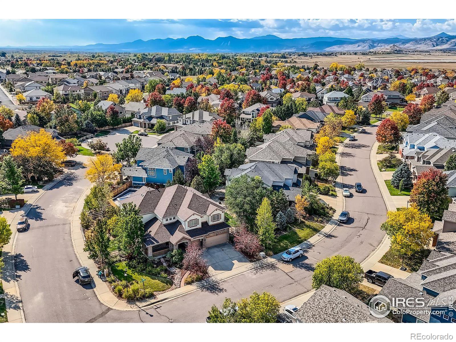 1404  Cannon Mountain Drive, longmont MLS: 4567891021979 Beds: 4 Baths: 4 Price: $950,000