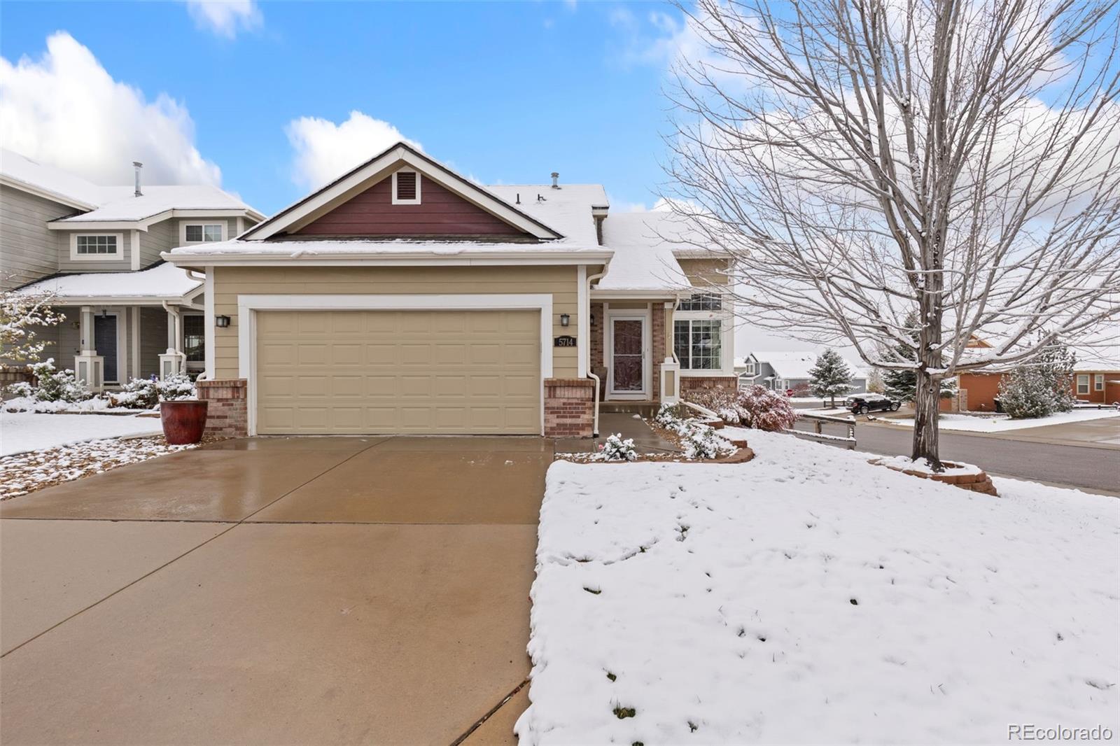 5714  Blue Mountain Circle, longmont MLS: 2385661 Beds: 3 Baths: 2 Price: $635,000