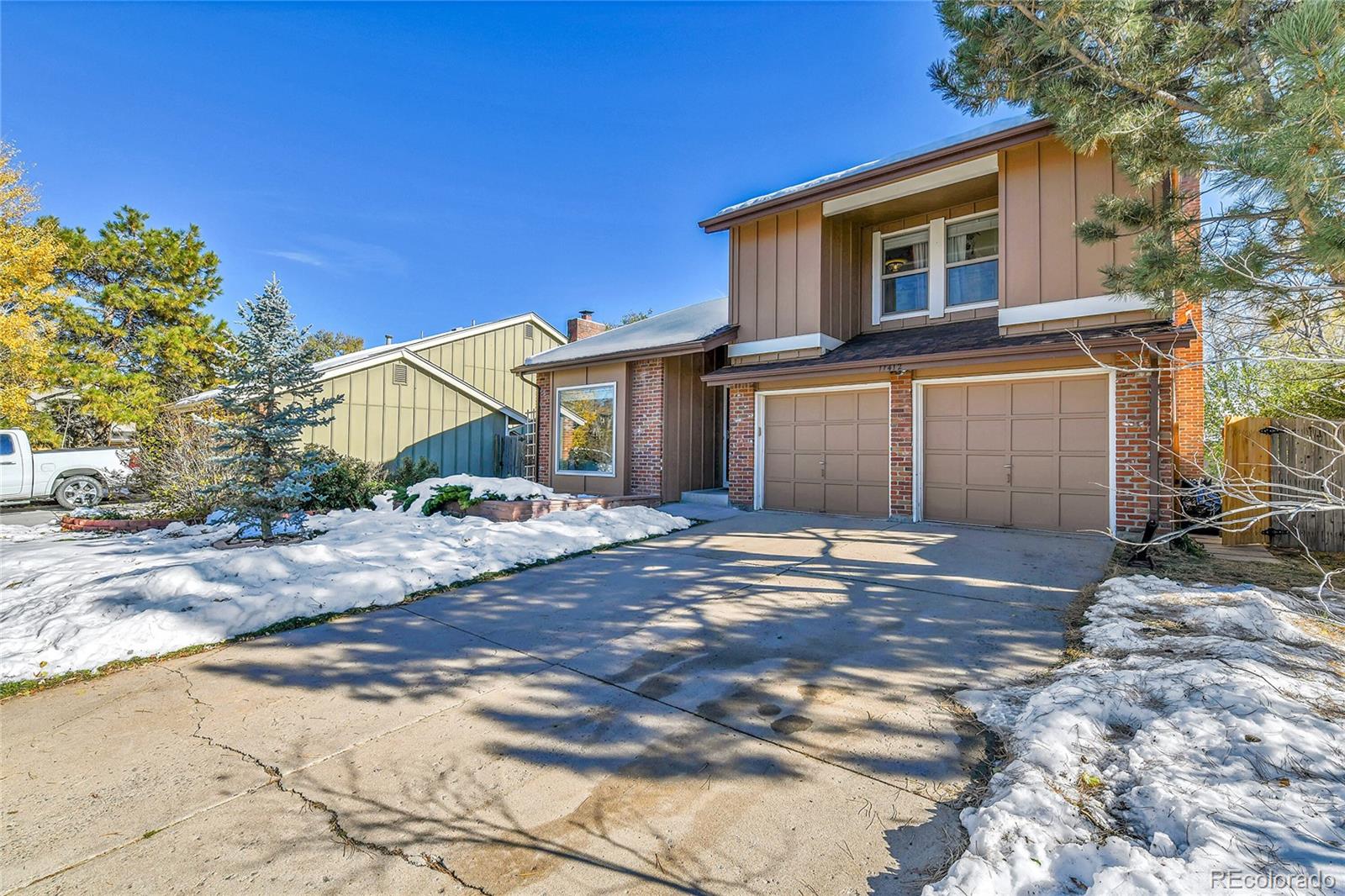 11412  Red Cloud Peak , littleton MLS: 4811097 Beds: 4 Baths: 4 Price: $725,000