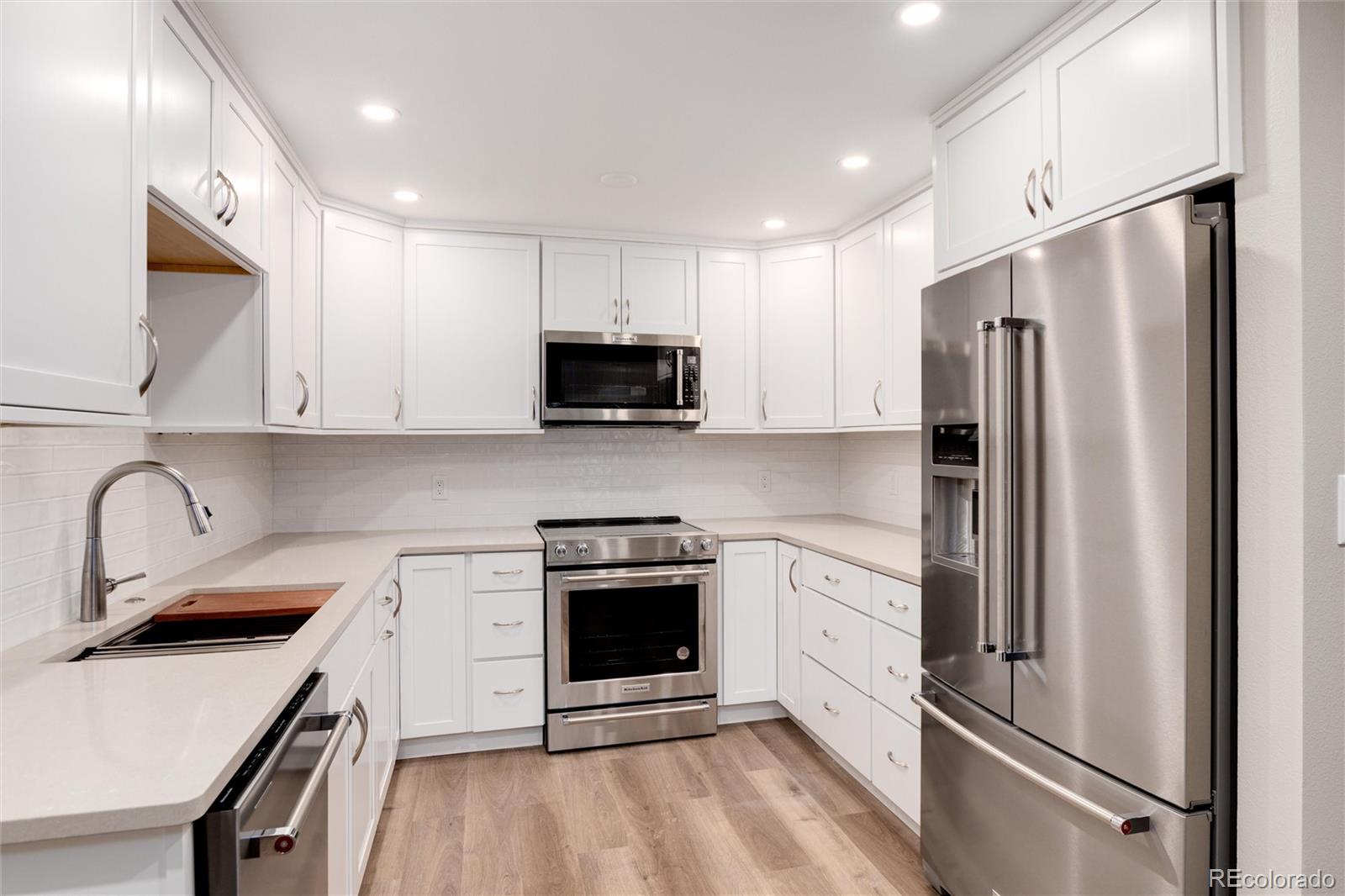 3144 S Wheeling Way 107, Aurora  MLS: 8858629 Beds: 2 Baths: 2 Price: $239,900