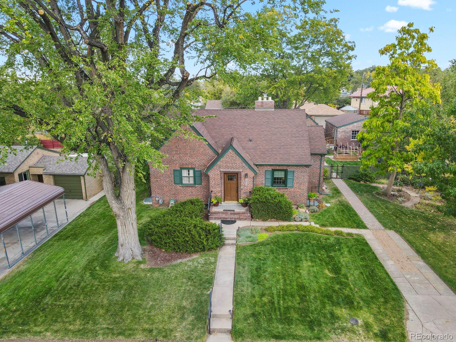 580 S Alcott Street, denver MLS: 9426143 Beds: 4 Baths: 2 Price: $799,500