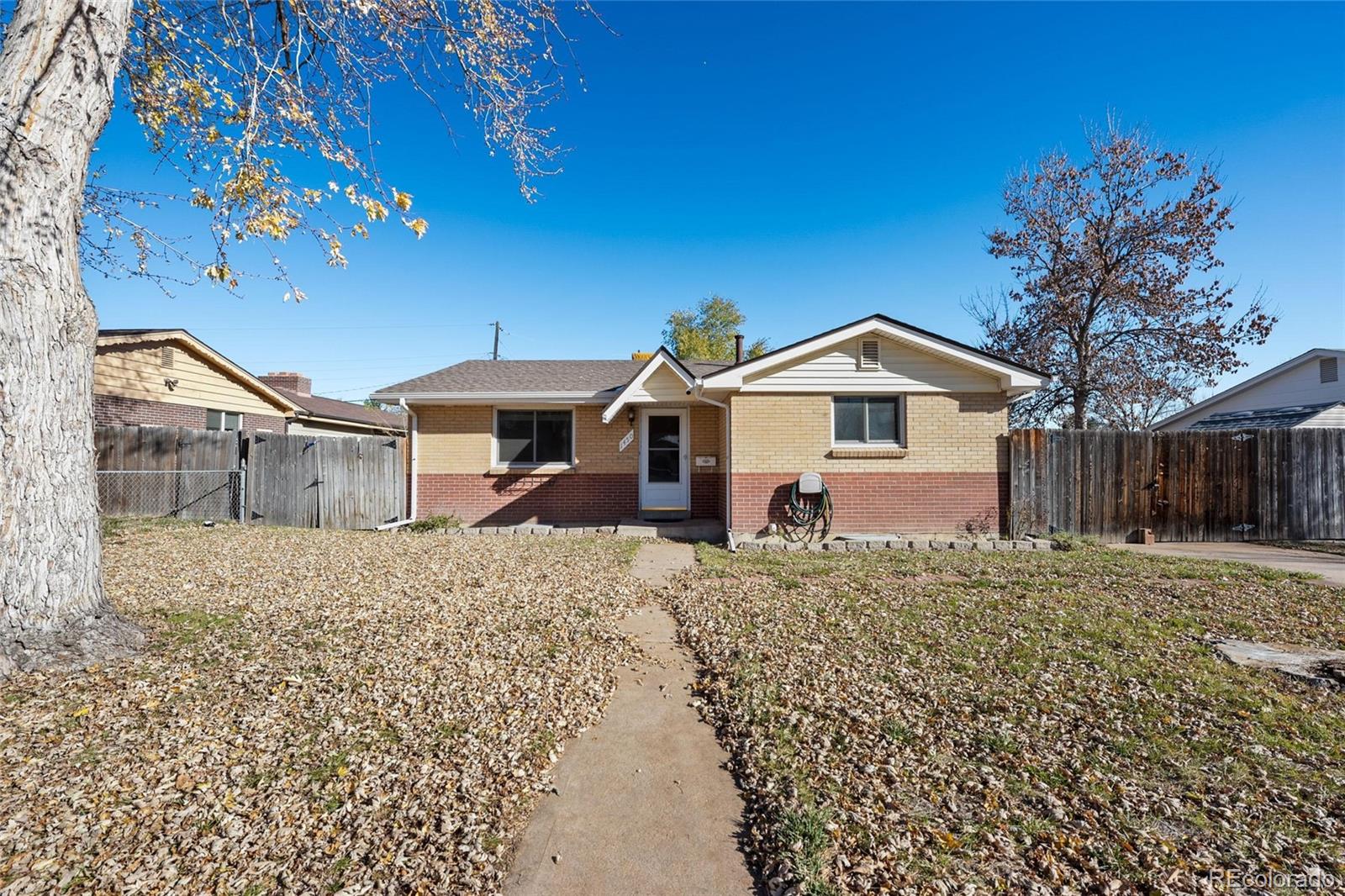 1450 S Yarrow Street, lakewood MLS: 6092499 Beds: 4 Baths: 2 Price: $514,500