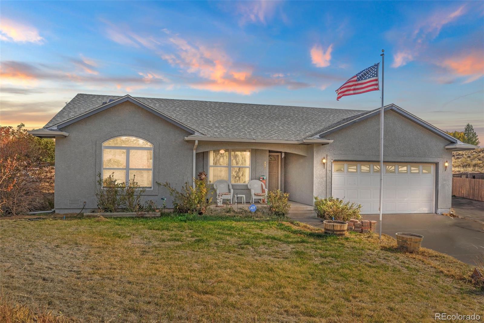 Pueblo West Pueblo Home | MLS #: 9959760830 S Palomar Drive, Pueblo Beds: 3 Baths: 2 Price: $335,000
