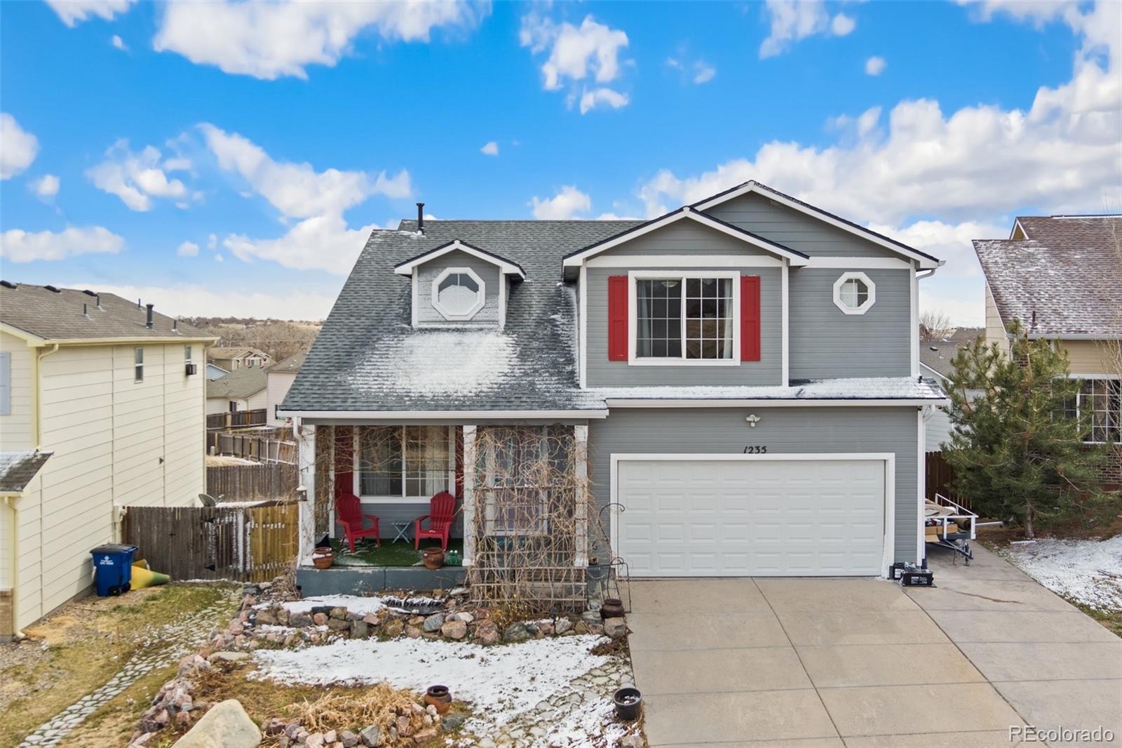  Fountain Home | MLS #: 89528881235  Legend Oak Drive, Fountain Beds: 3 Baths: 3 Price: $430,000