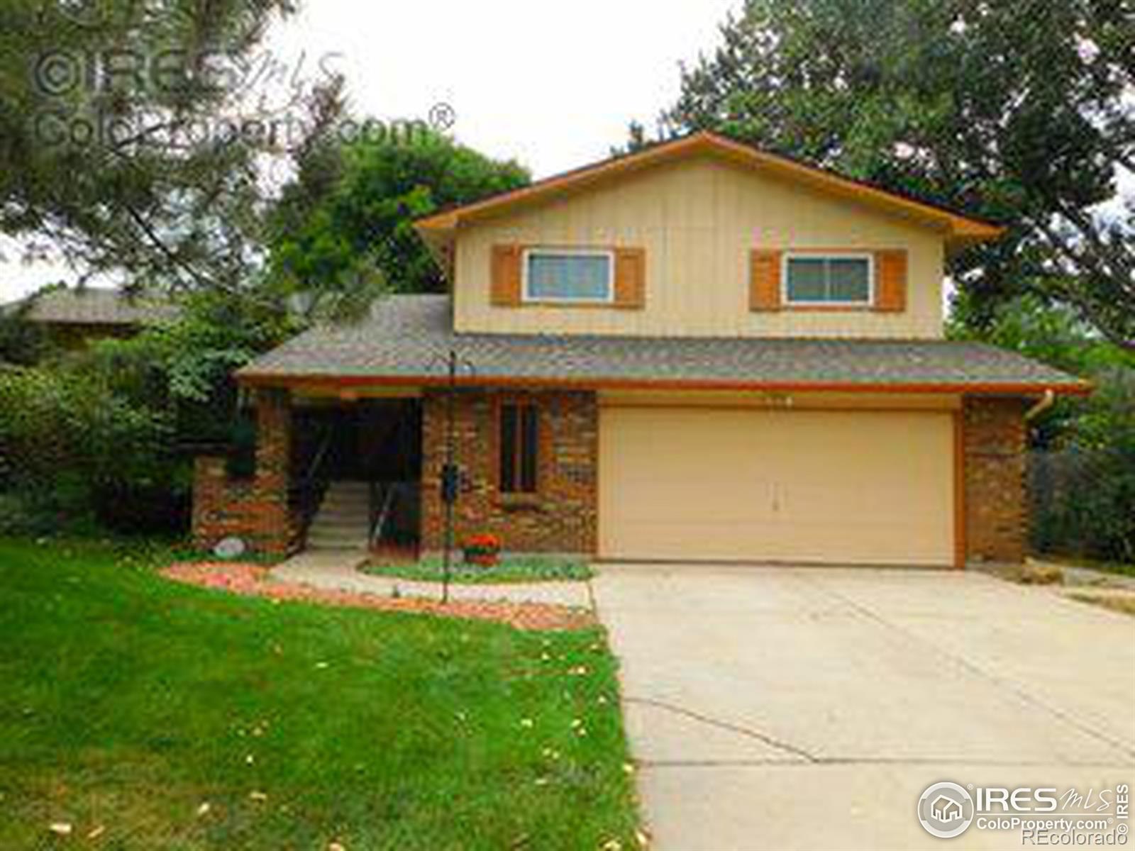 717  Parkview Drive, fort collins MLS: 4567891022639 Beds: 3 Baths: 3 Price: $495,000