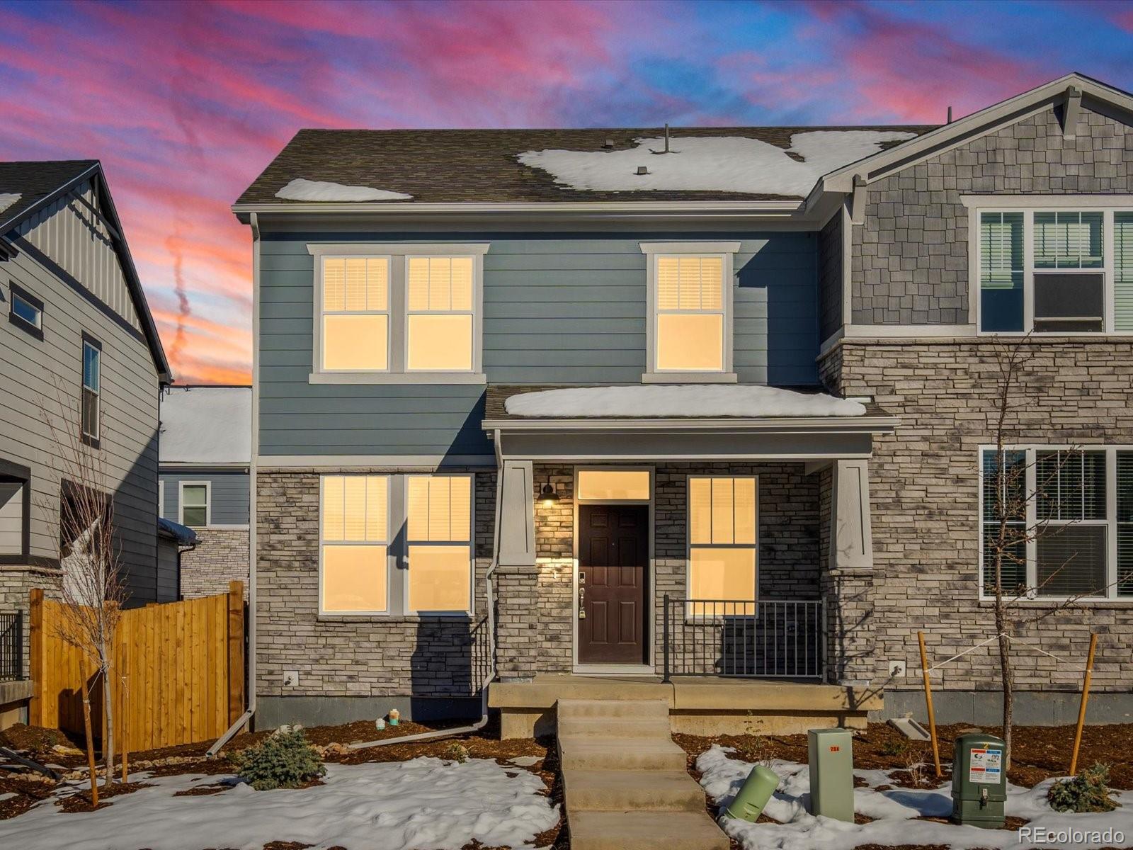 768 N Shawnee Street, aurora MLS: 7342156 Beds: 3 Baths: 3 Price: $501,990