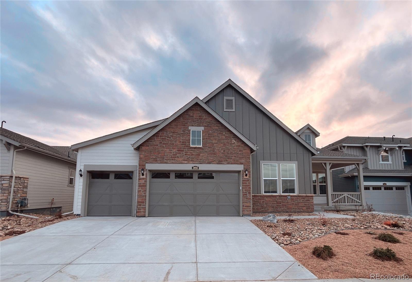 Macanta Castle Rock Home | MLS #: 73250493856  Treadway Point, Castle Rock Beds: 3 Baths: 3 Price: $1,114,950