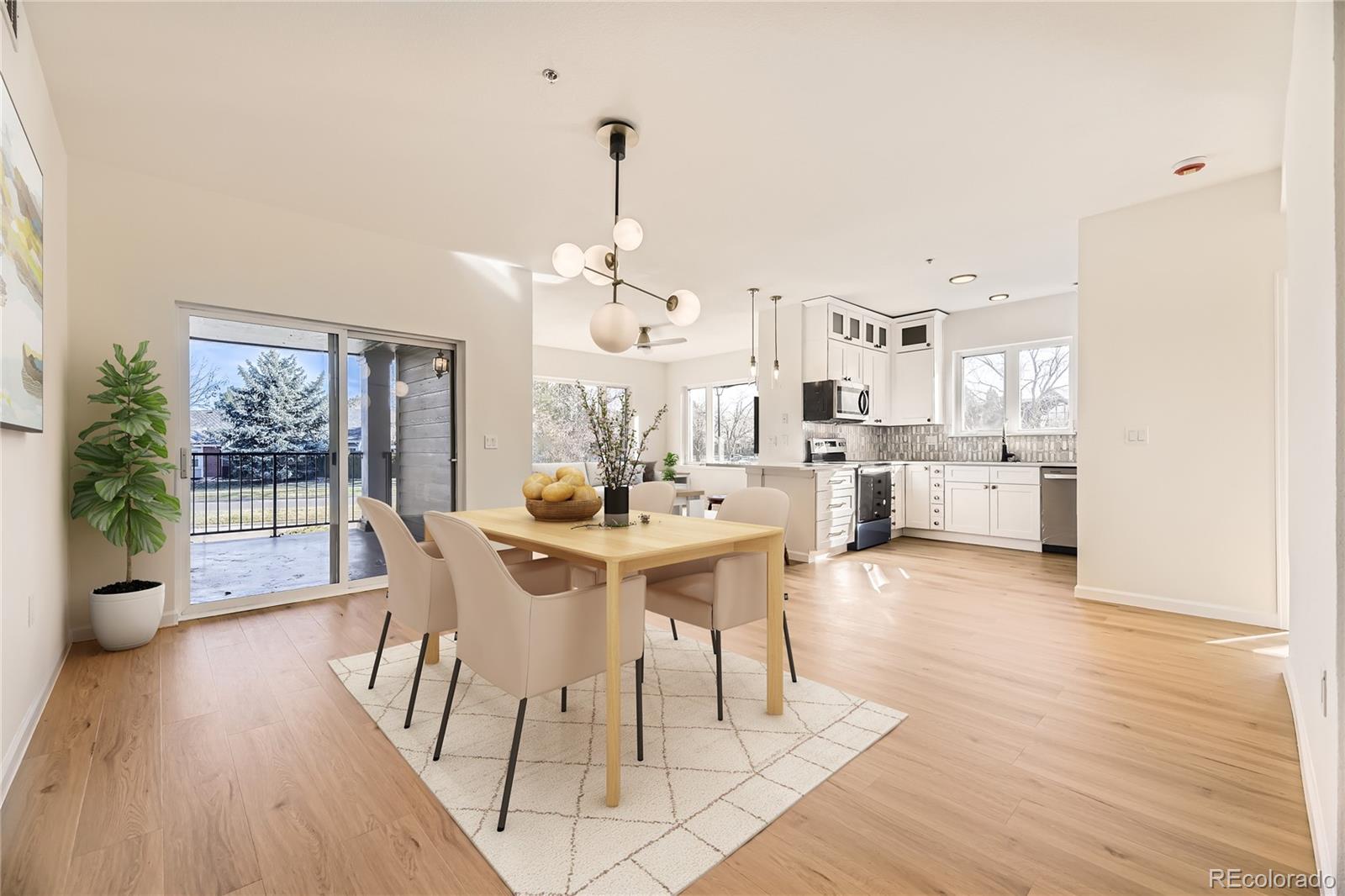 2896 w riverwalk circle, littleton sold home. Closed on 2025-05-20 for $547,725.