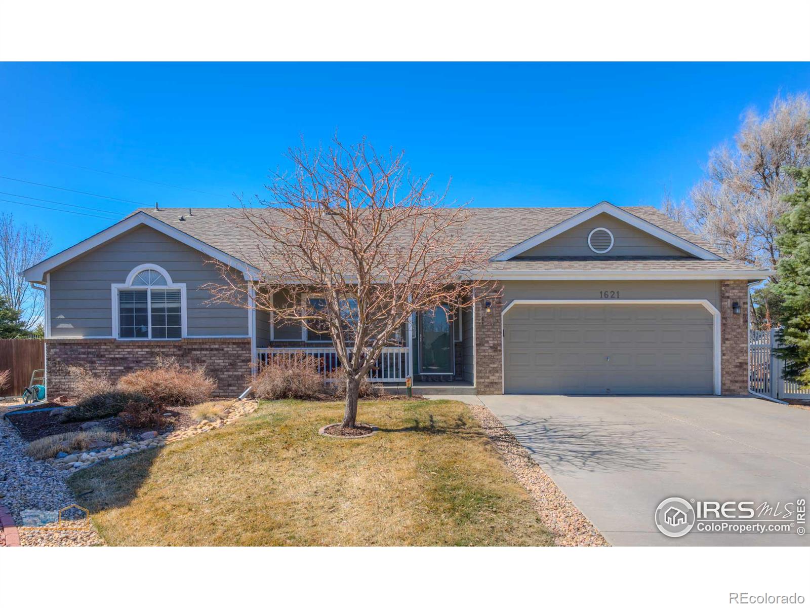 1621  70th Avenue, greeley MLS: 4567891022869 Beds: 4 Baths: 3 Price: $485,000