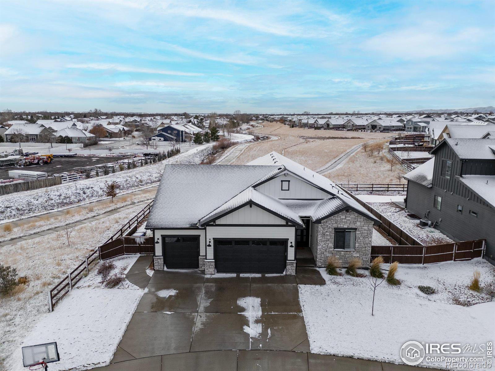 1608  Hoehne Street, loveland MLS: 4567891022912 Beds: 4 Baths: 3 Price: $840,000
