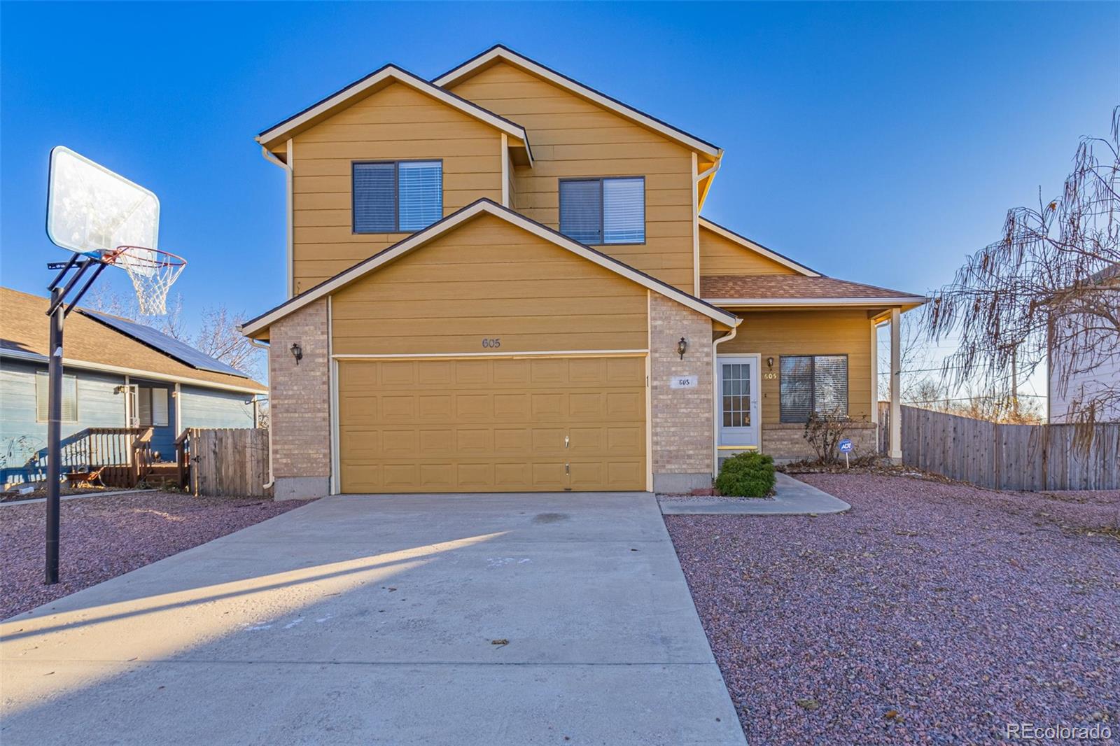 Fountain Valley Colorado Springs Home | MLS #: 5440542605  Upton Drive, Colorado Springs Beds: 3 Baths: 3 Price: $395,000