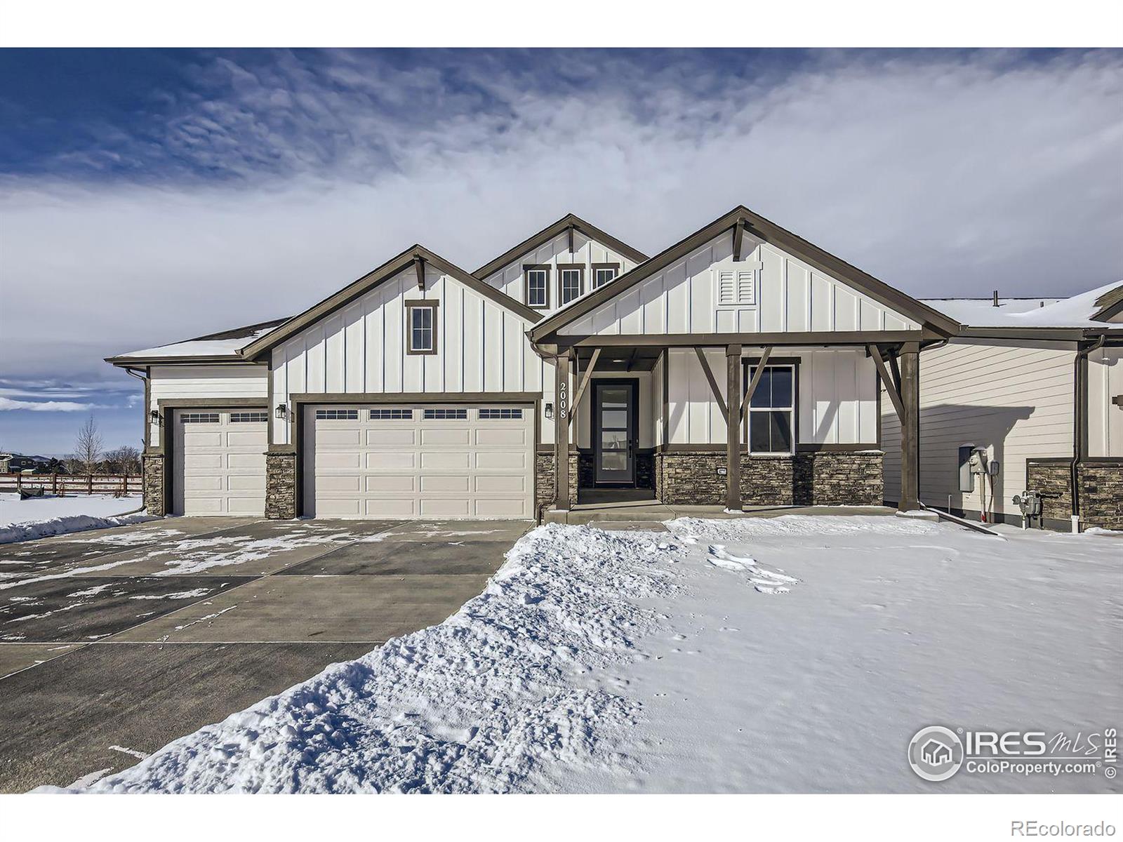 2008  Dusk Drive, windsor MLS: 4567891022928 Beds: 3 Baths: 2 Price: $825,000