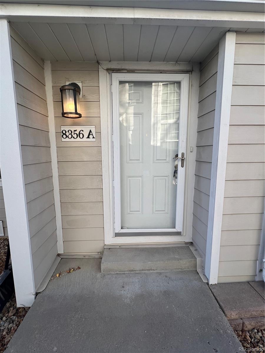 8356 W 87th Drive A, Arvada  MLS: 5338762 Beds: 2 Baths: 2 Price: $310,000